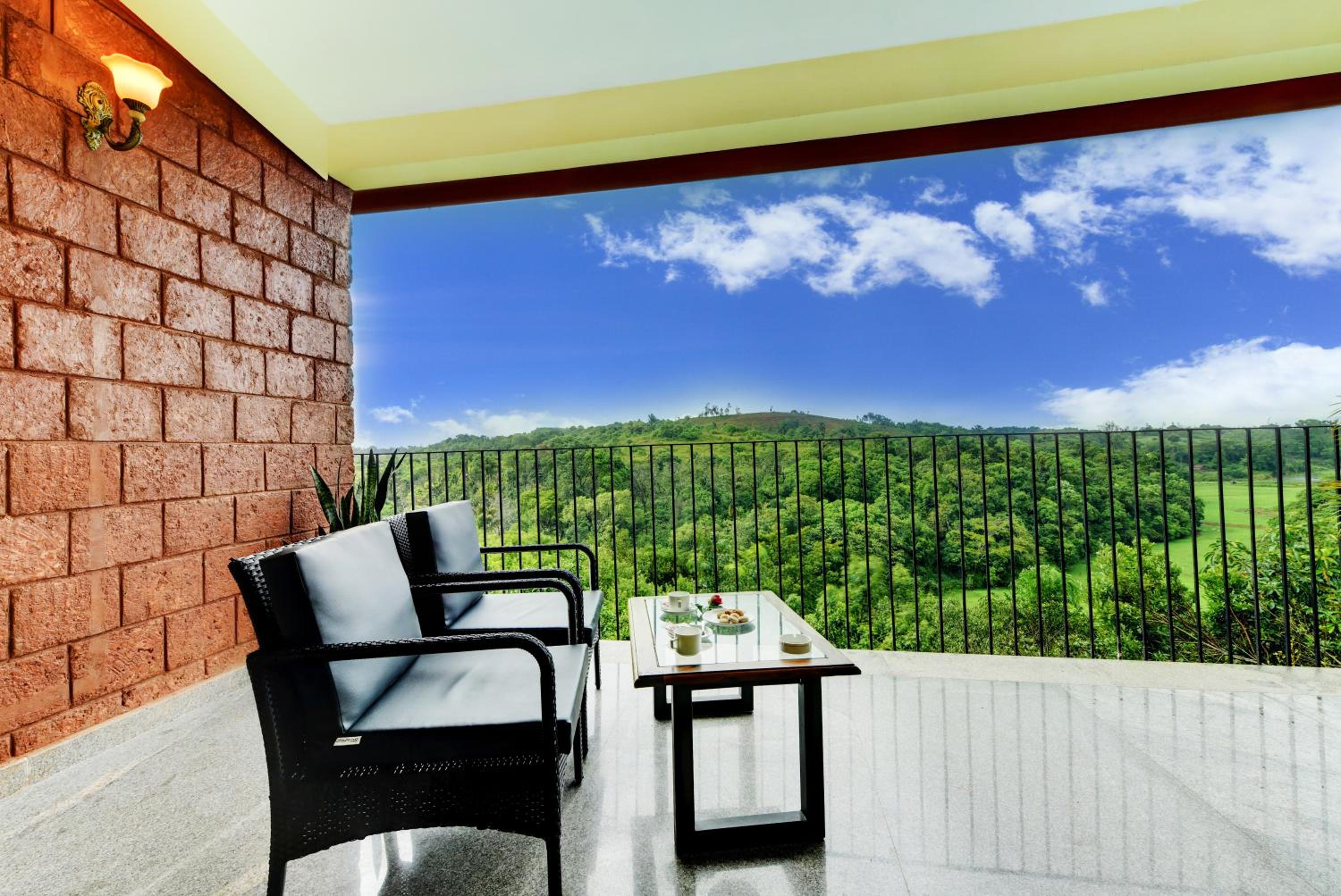 Cliff View Room - Photo 2
