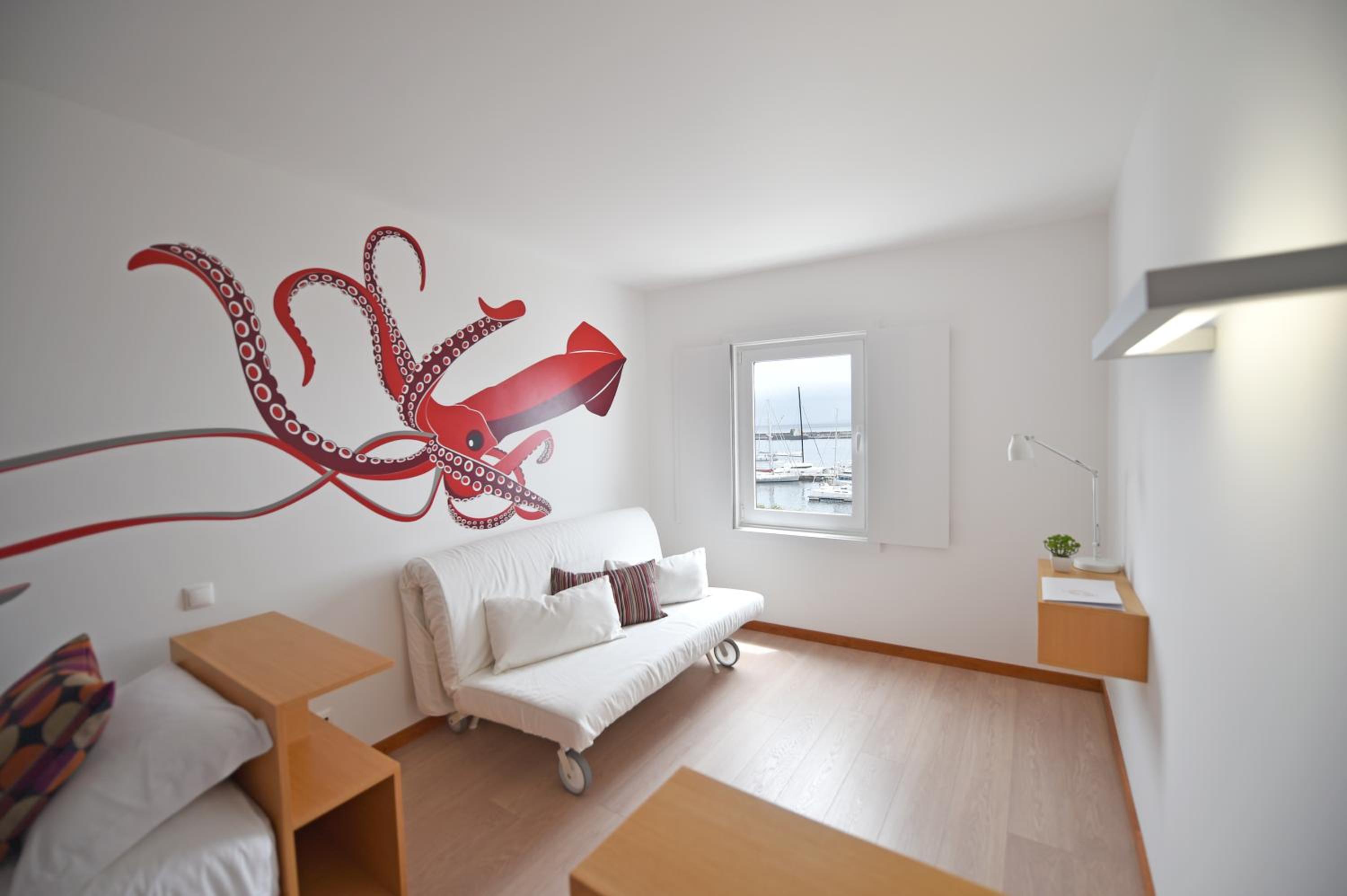 Twin Room with Sea View and Extra Bed photo 1