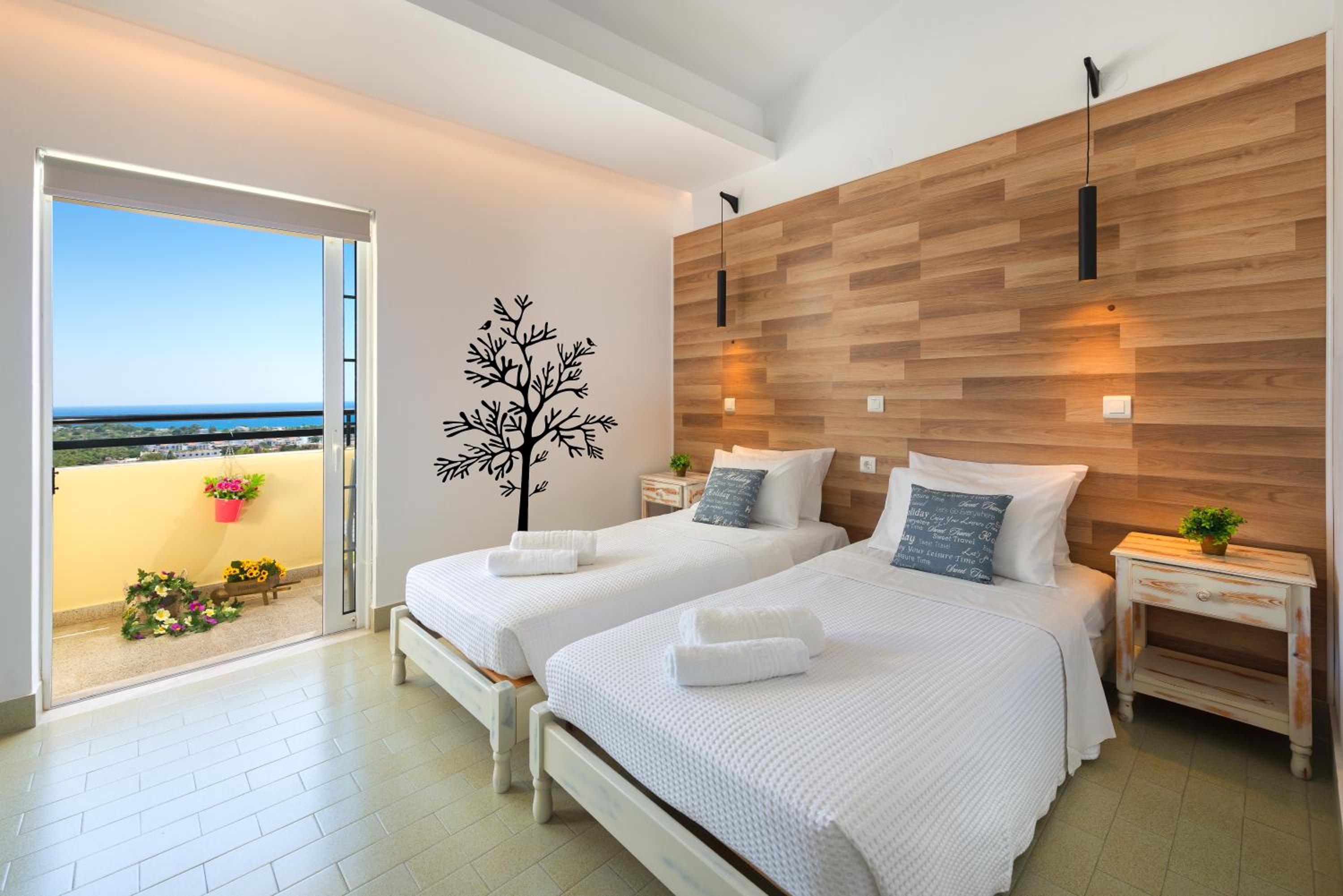 Superior Sea View Room