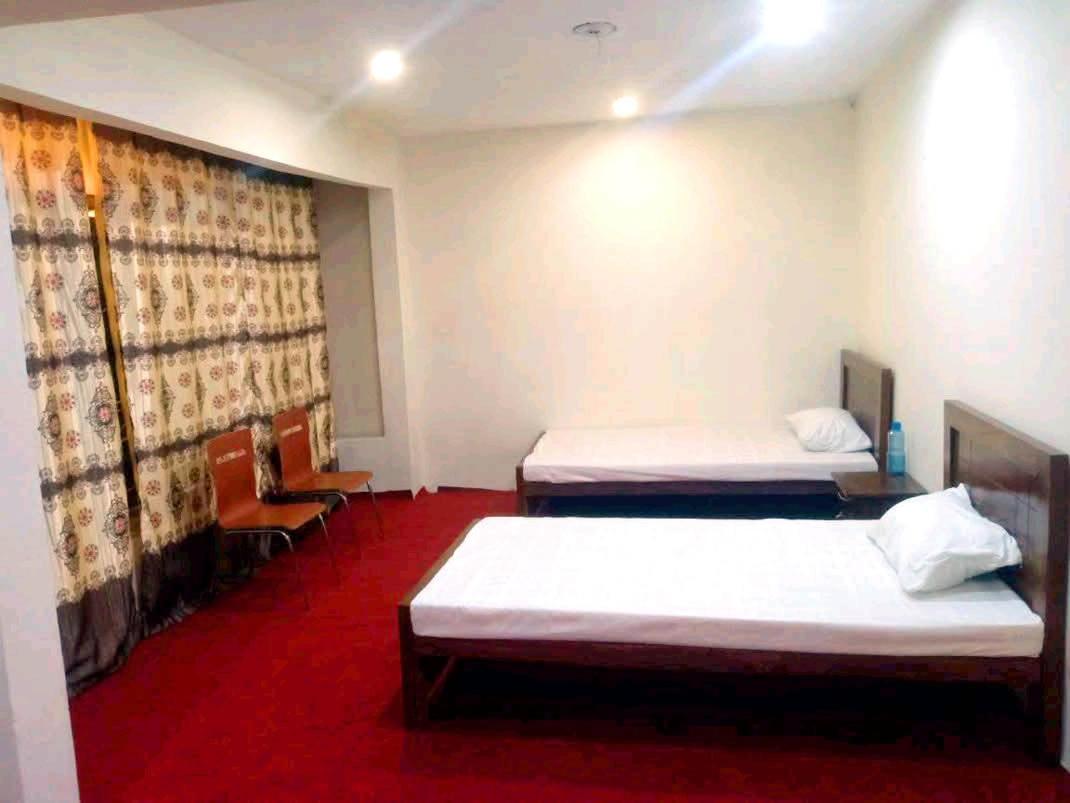 Double Room with Private Bathroom photo 2