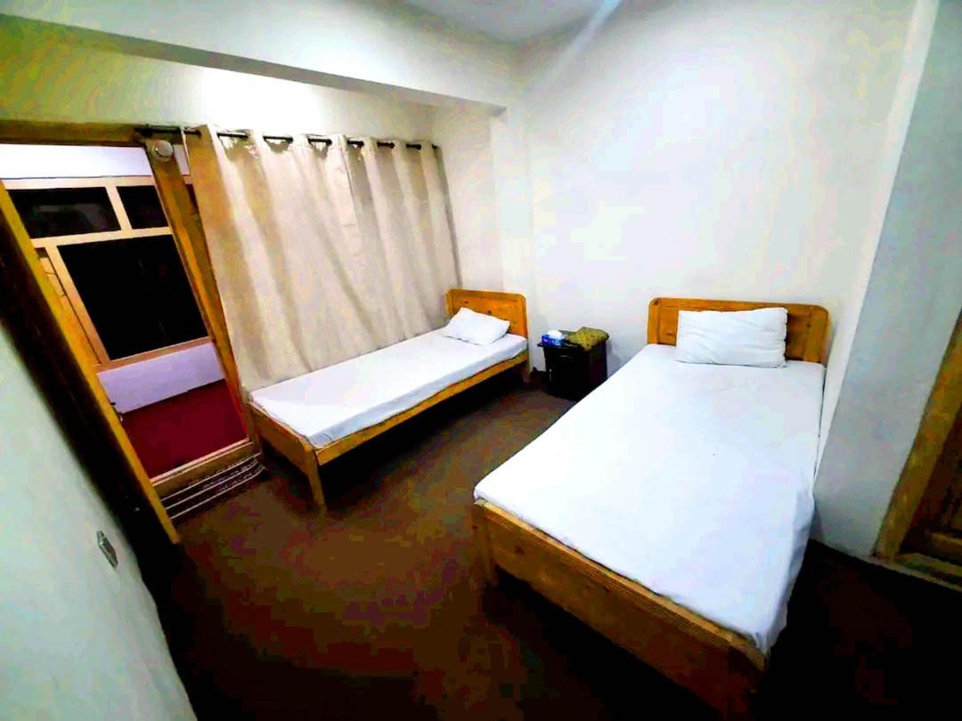 Double Room with Private Bathroom photo 3