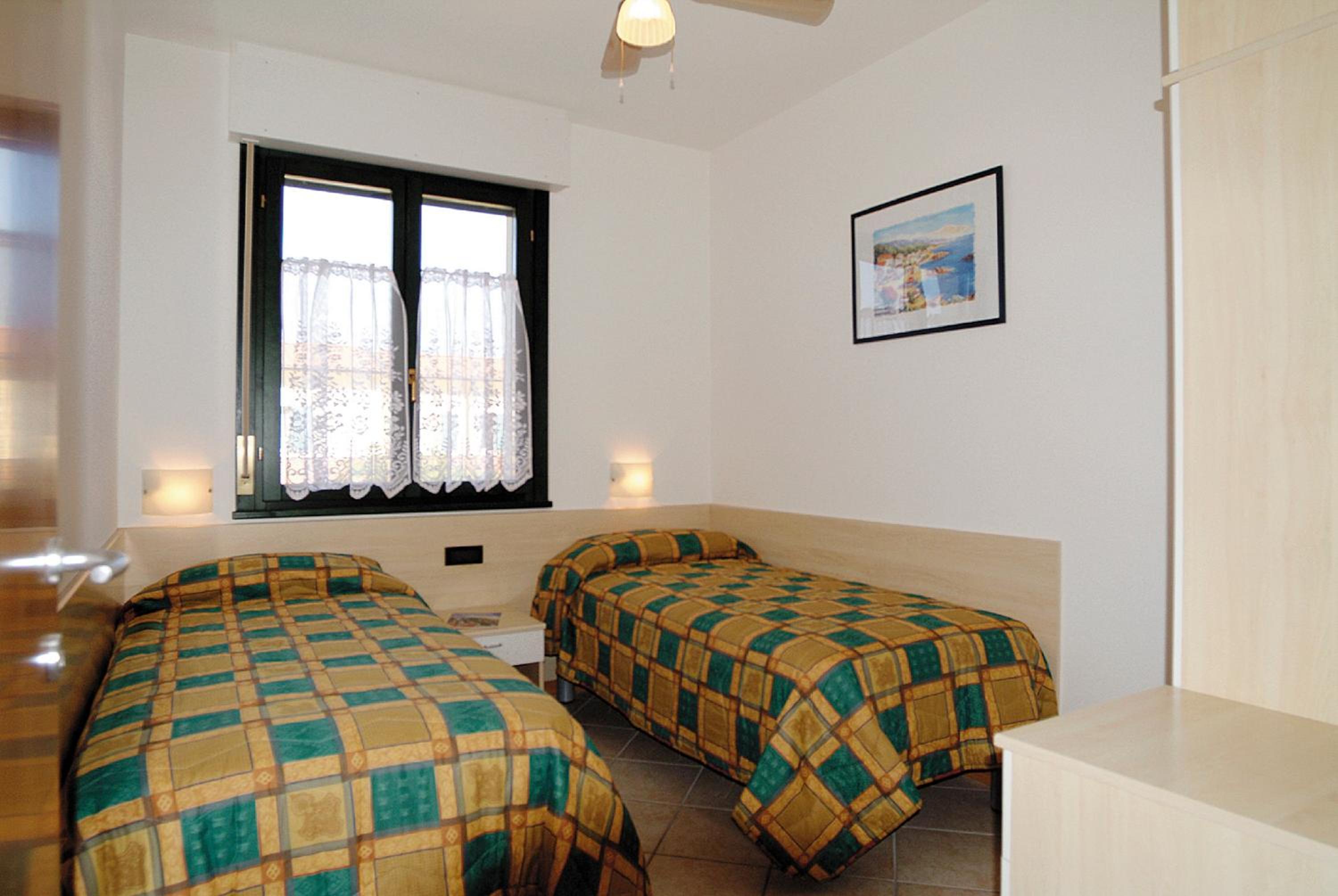 Two-Bedroom Apartment with View photo 3