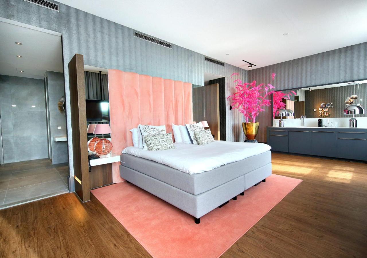 Suite with Sauna photo 2