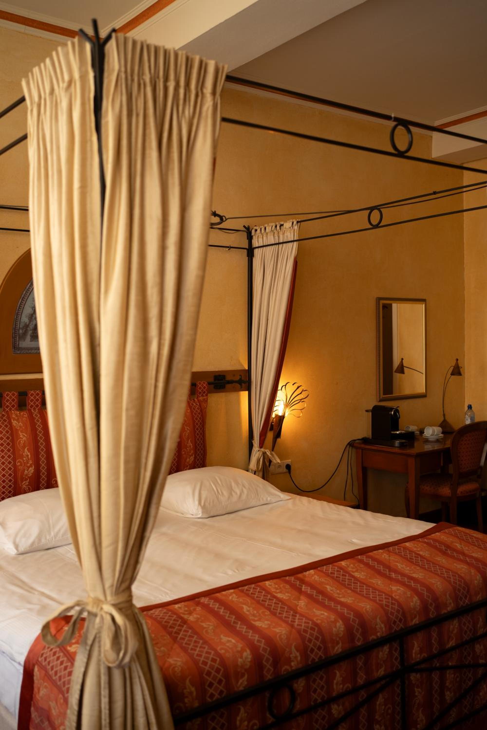 Executive Suite photo 3