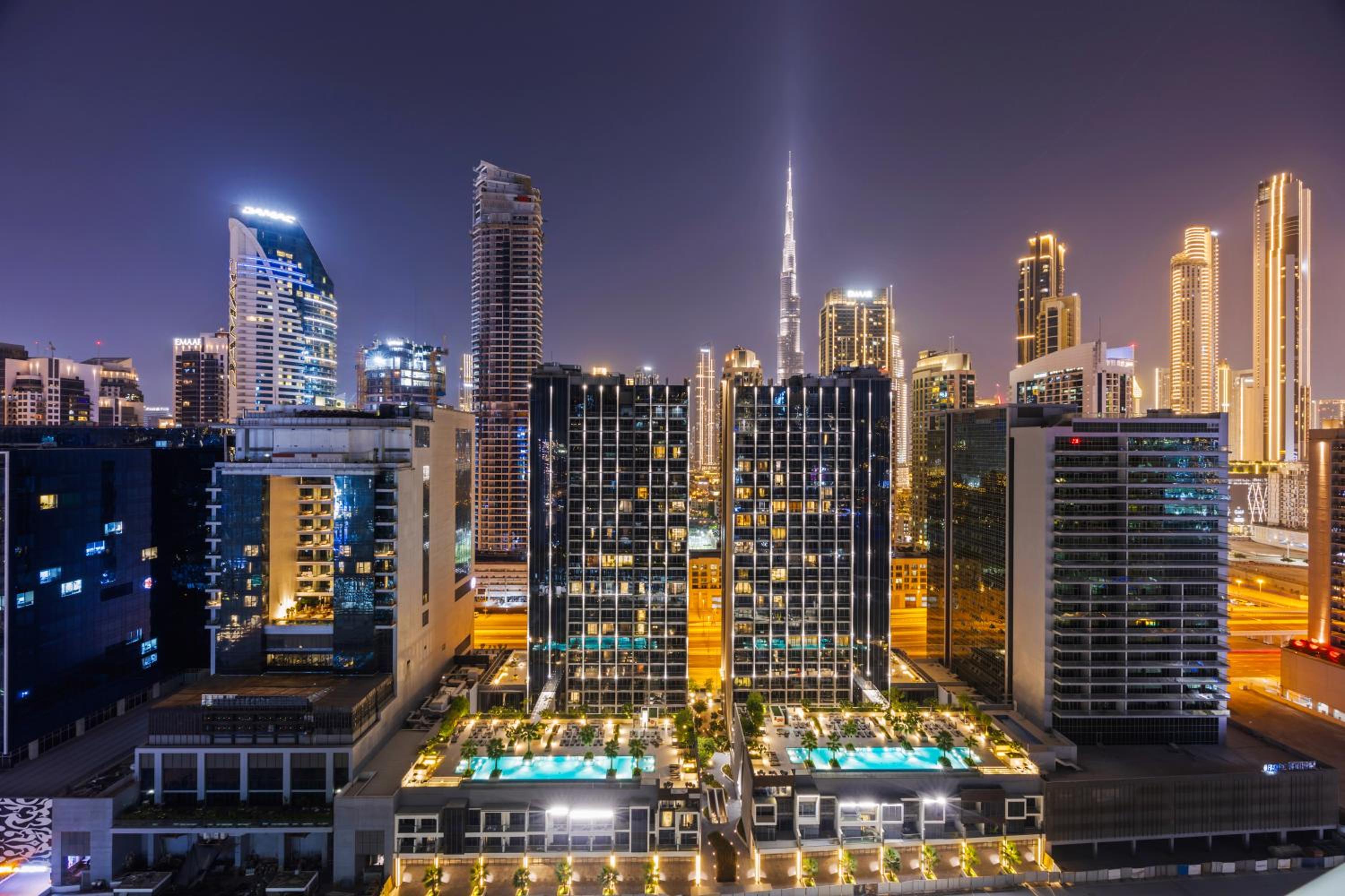 Cozy One-Bedroom Apartment Burj Khalifa View photo 1
