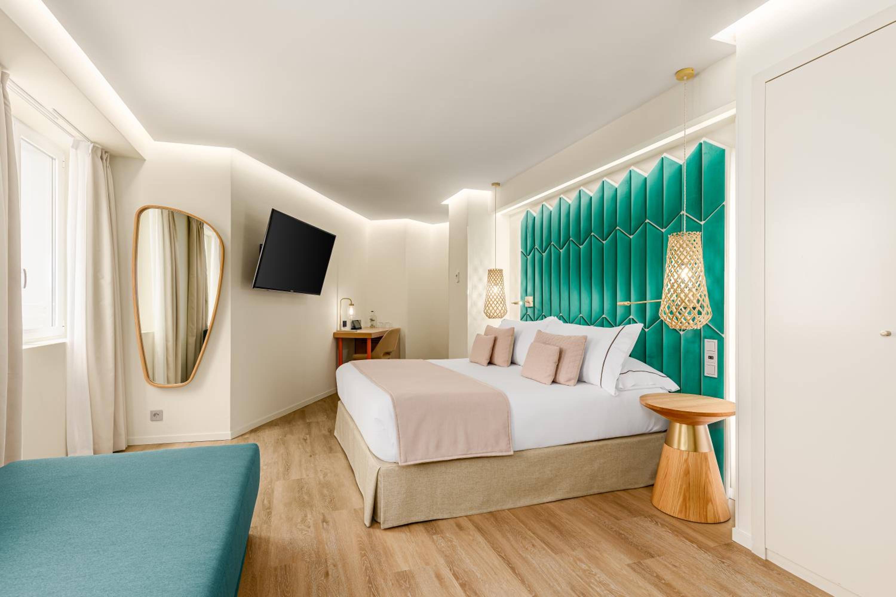 Standard Triple Room - Photo 7
