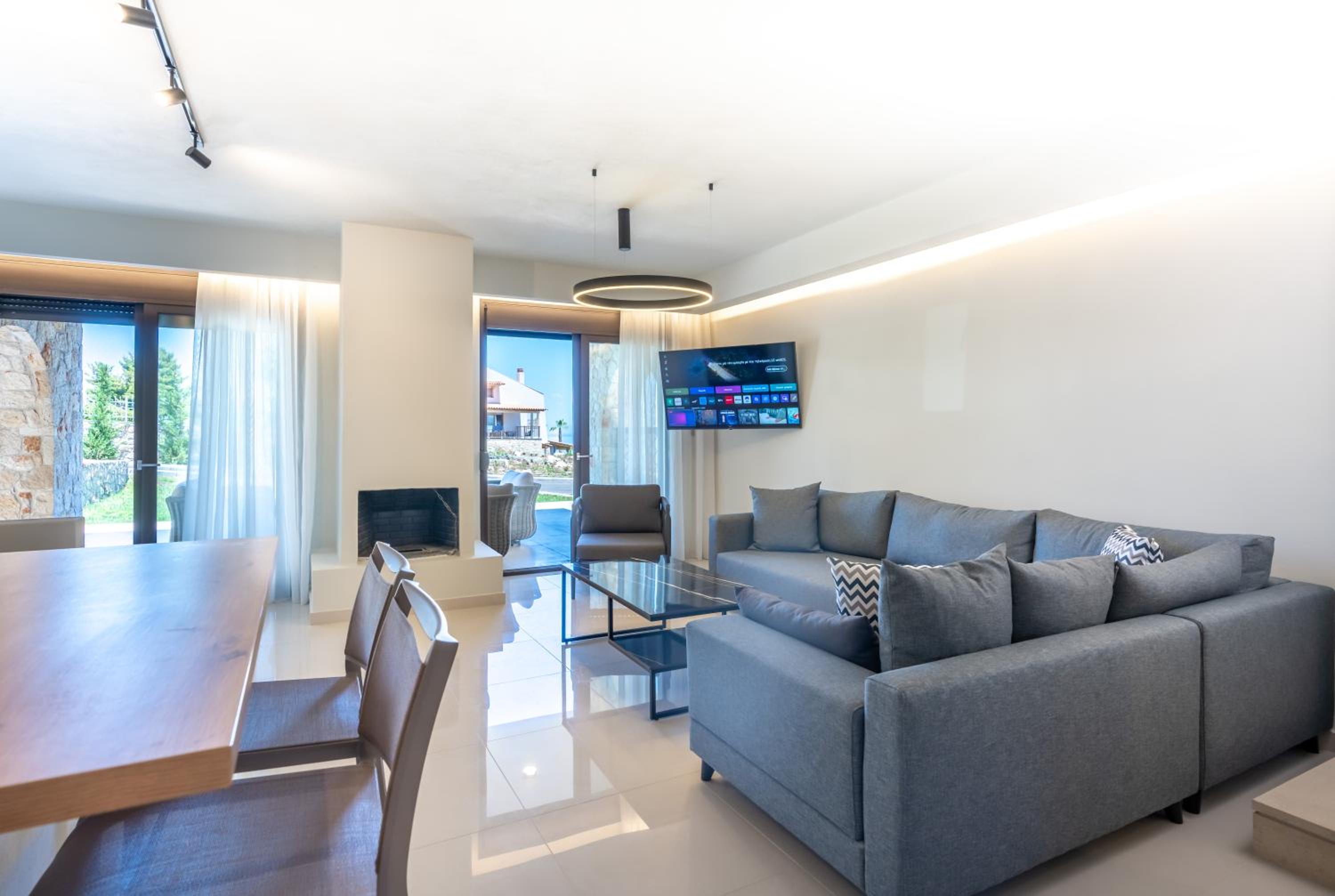 Forest Superior Villa with Sea View photo 3