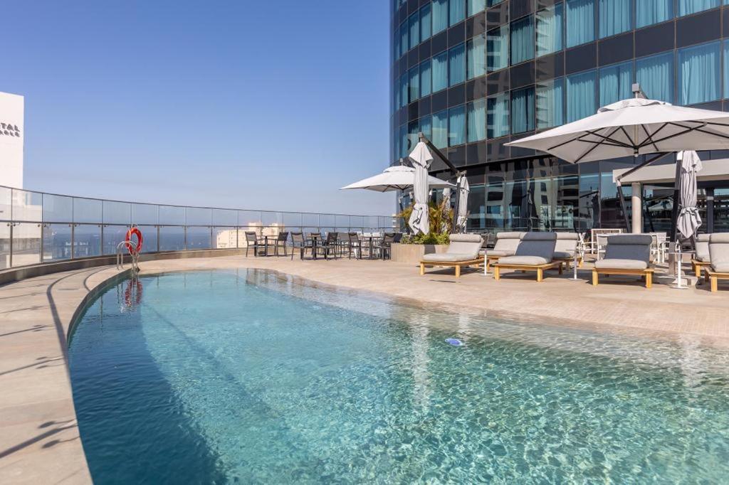 One-Bedroom Apartment with Balcony and Sea View photo 1