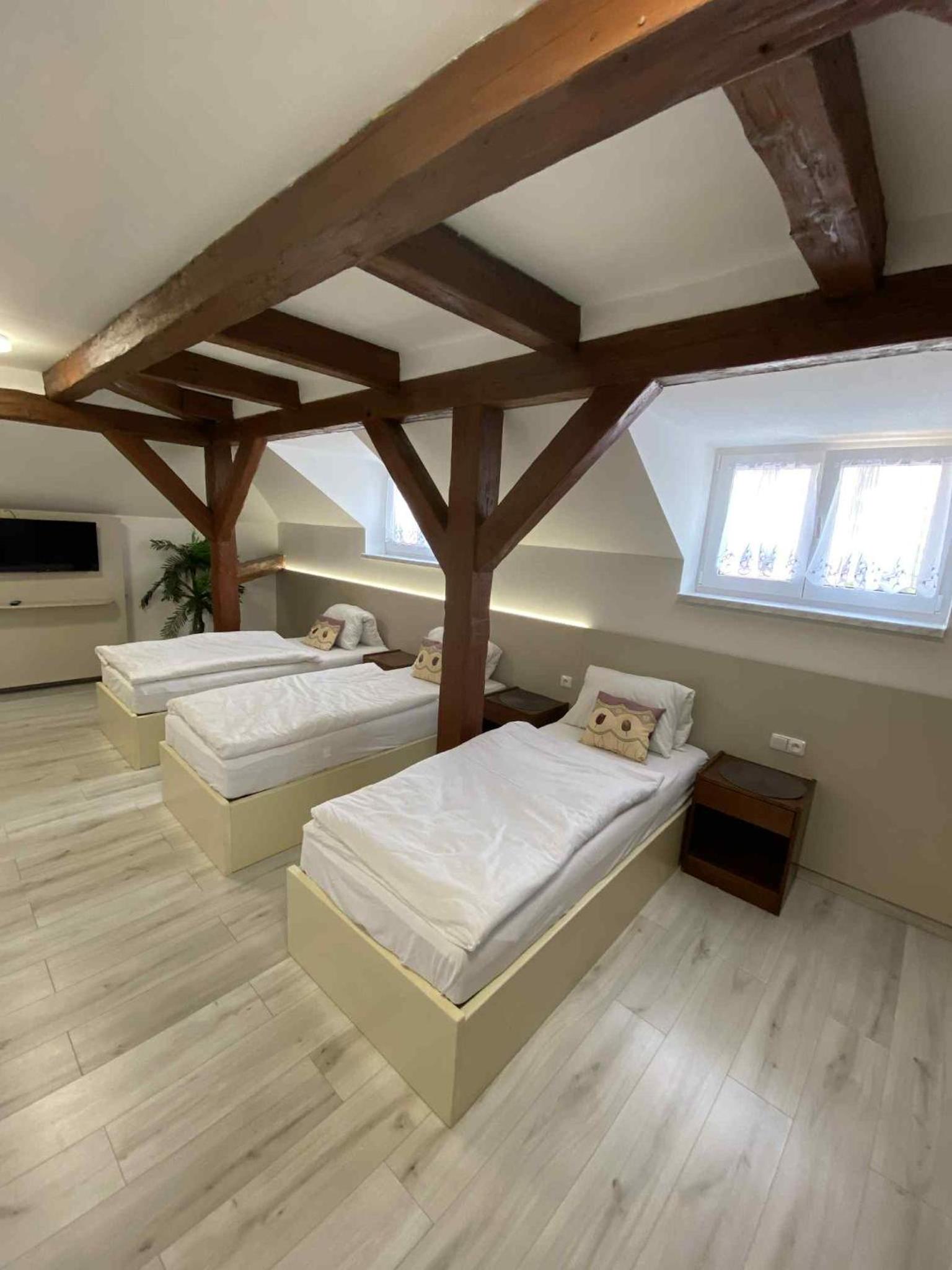 Quadruple Room with Private Bathroom