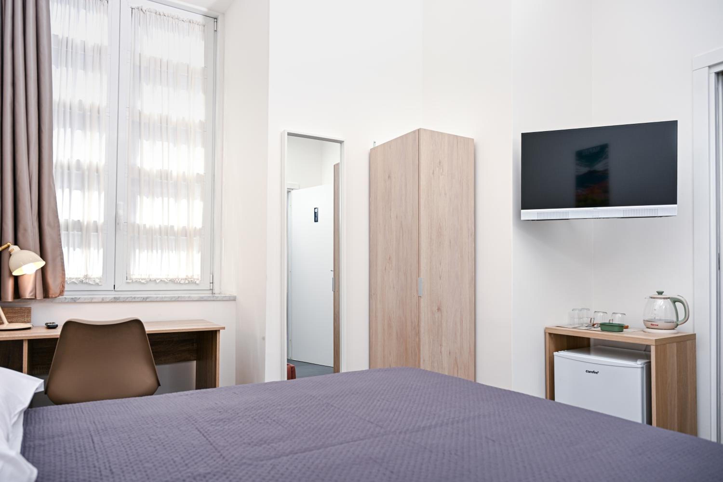 Double Room with Private Bathroom