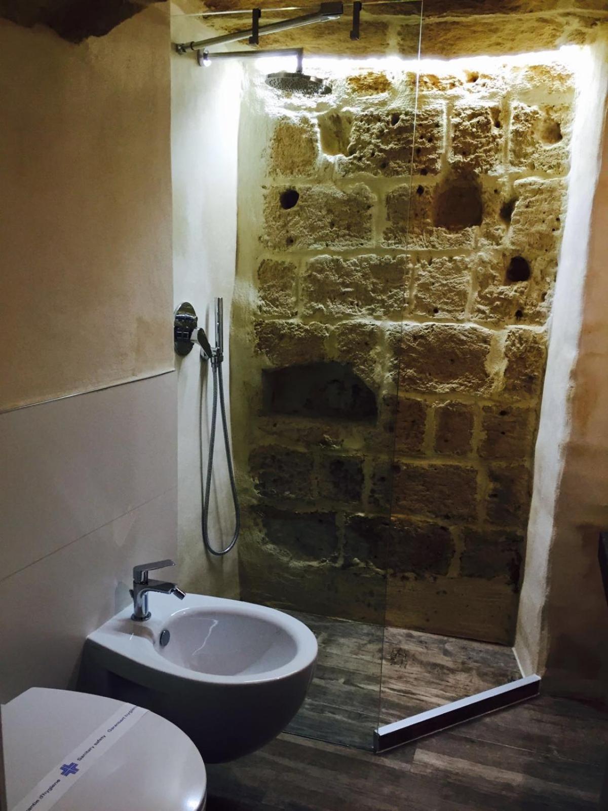 One-Bedroom House - Via Santa Cesarea n. 7 - Photo 9