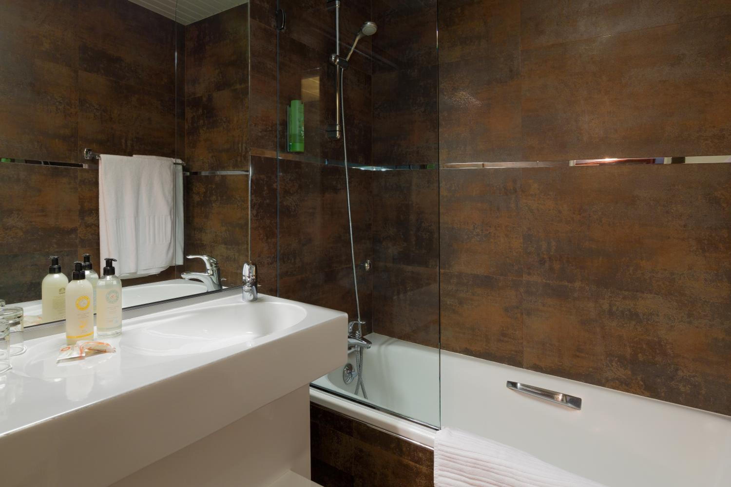 Superior Double Room - Photo 14