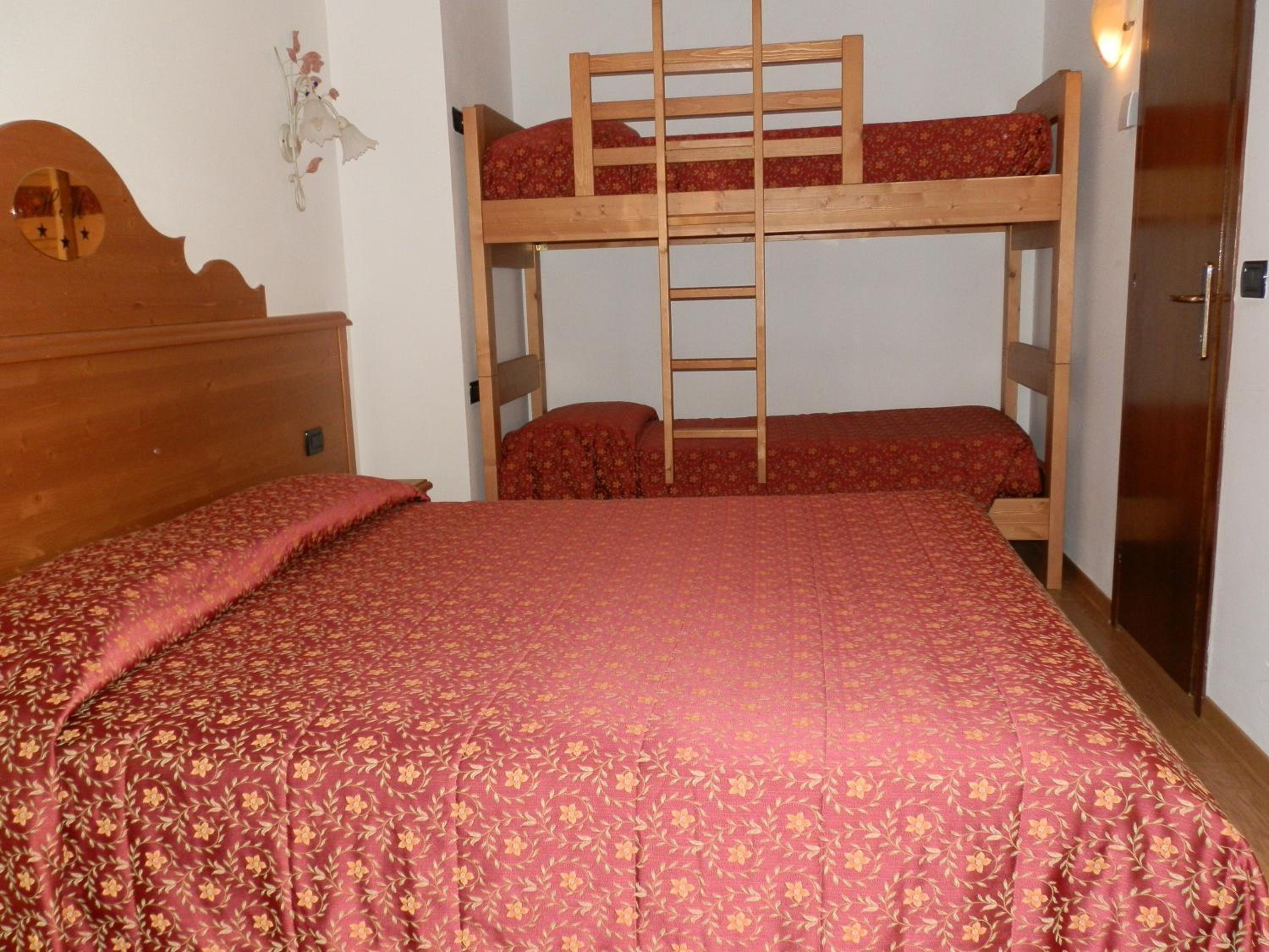 Quadruple Room photo 3