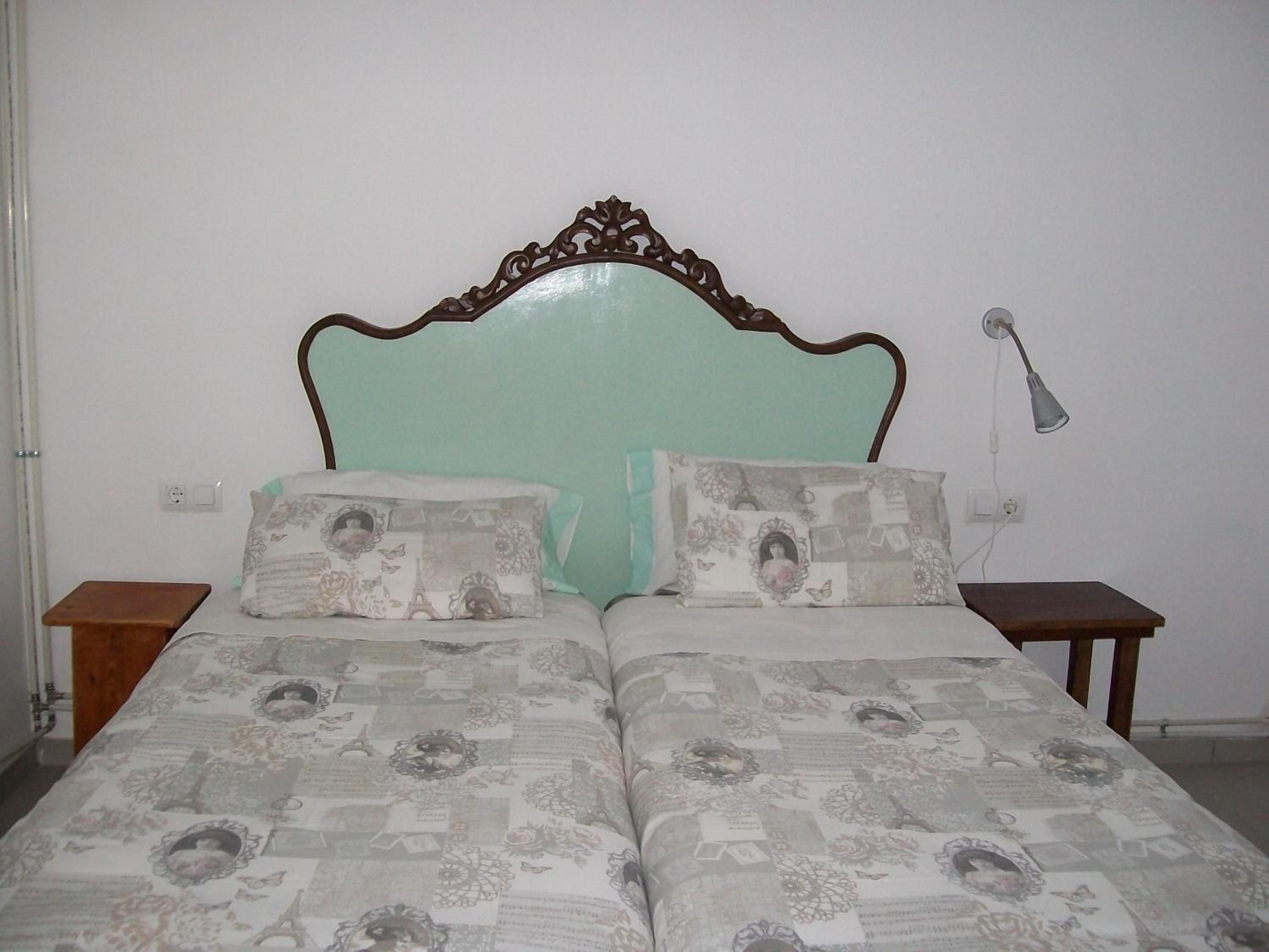 Apartment with Balcony photo 2