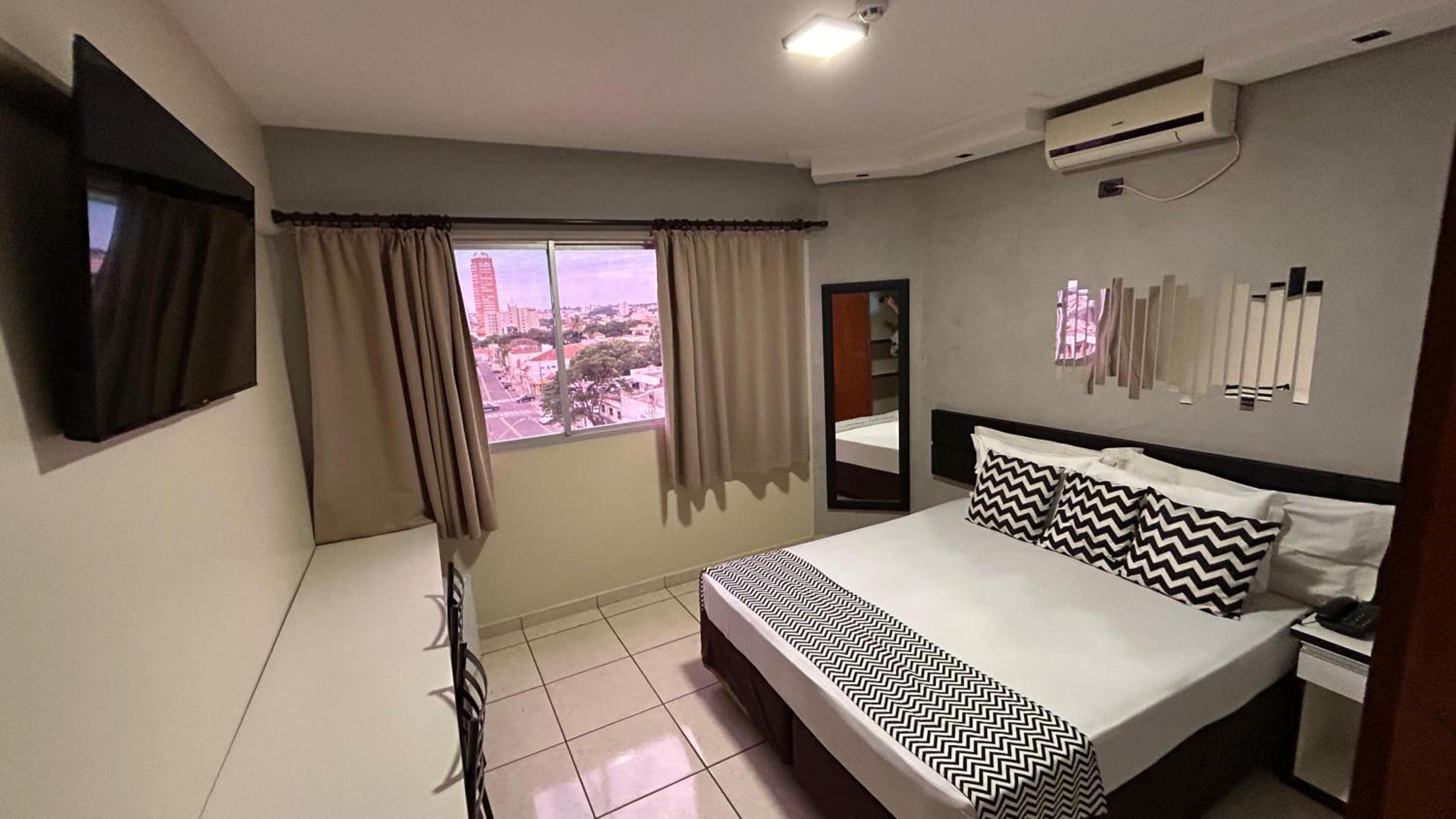 Luxury Triple Room photo 2