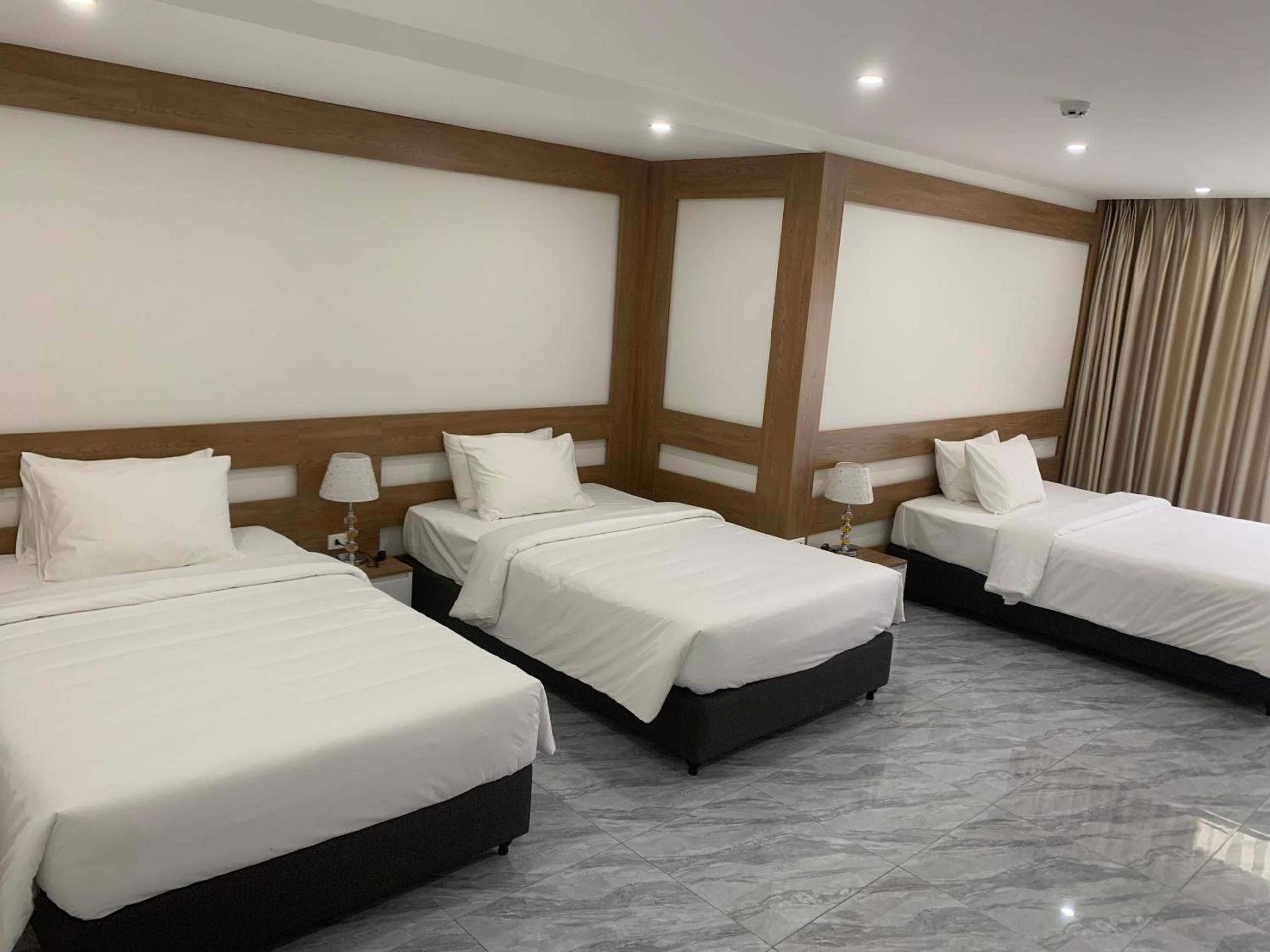 Standard Double or Twin Room - Photo 3