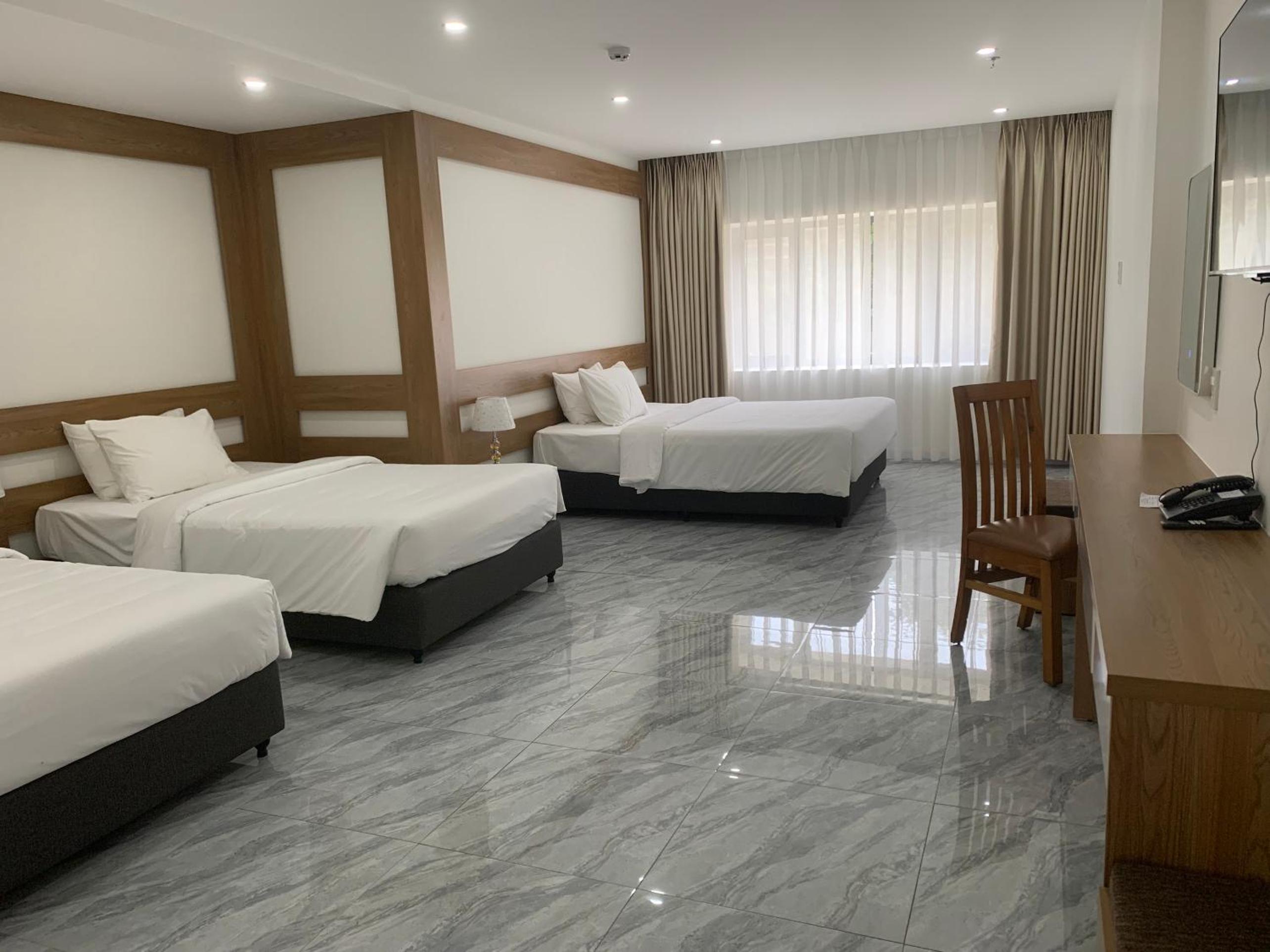 Standard Double or Twin Room - Photo 1