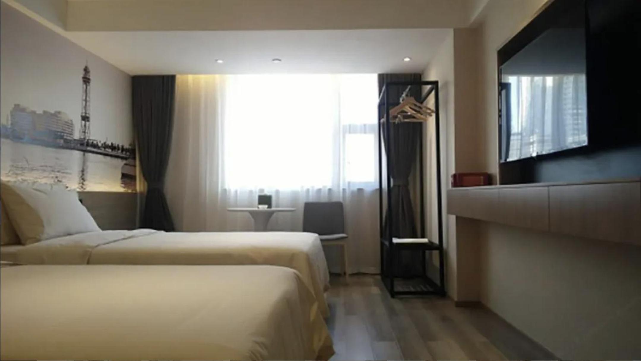 Comfort Twin Room - Photo 5