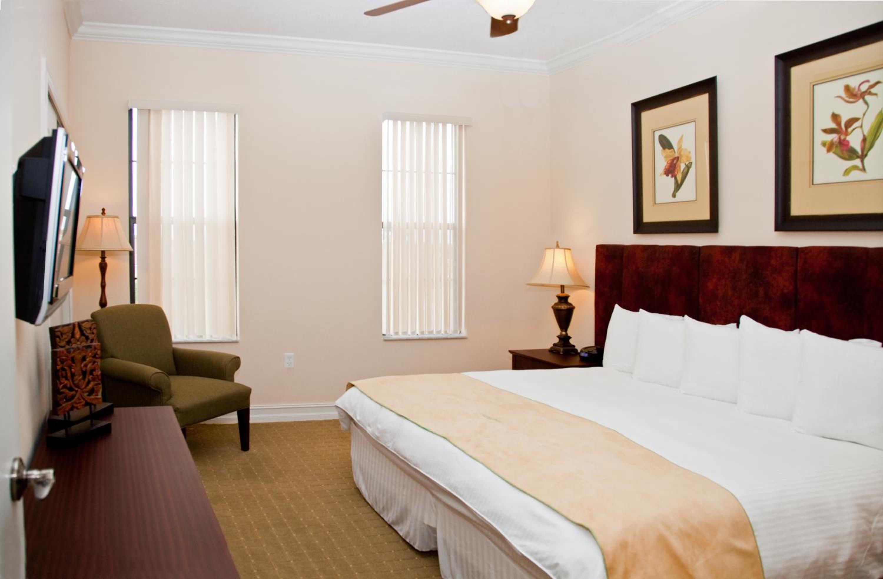 Two-Bedroom Suite - Non-Smoking