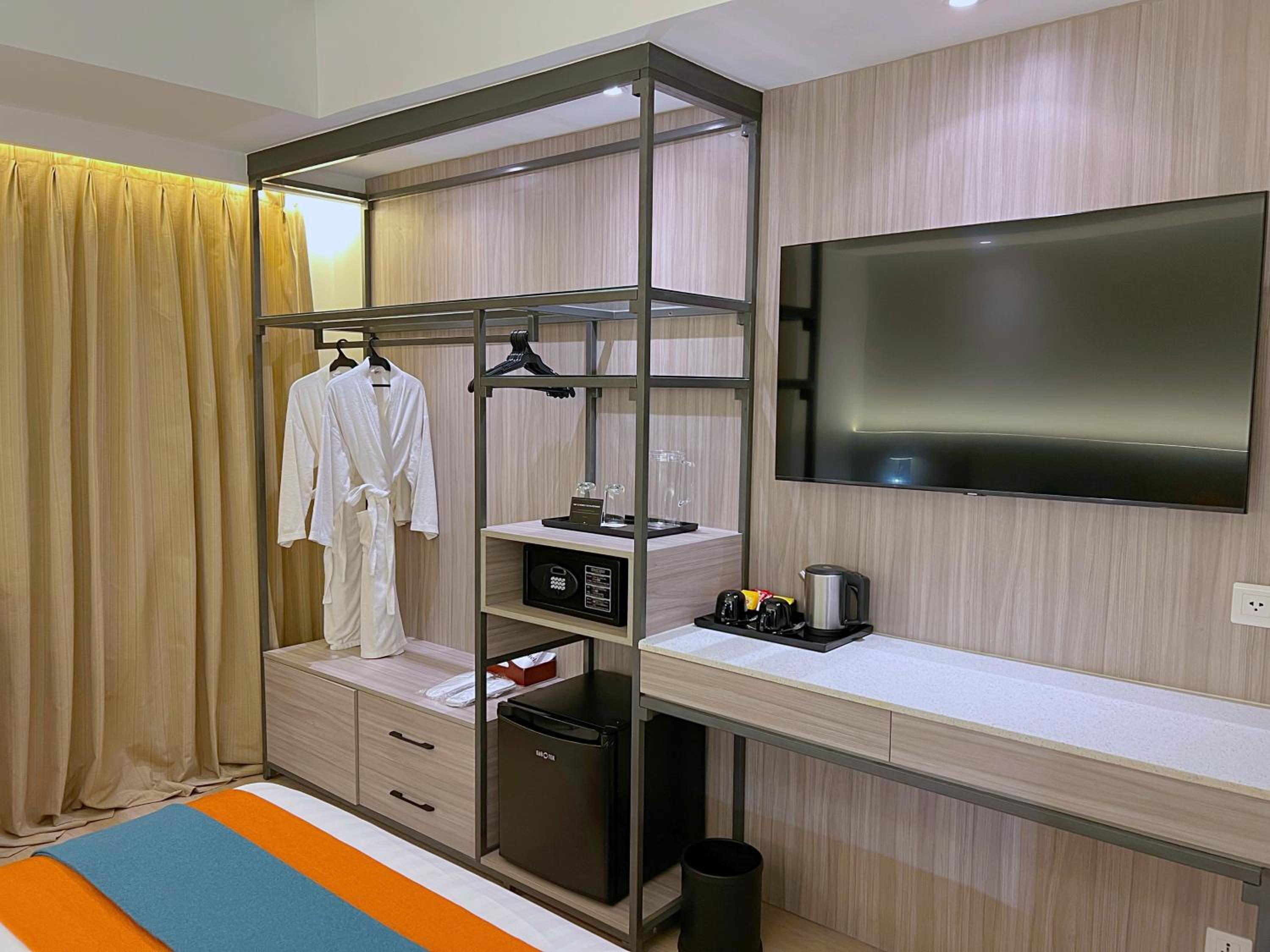 Standard Double Room - Photo 1