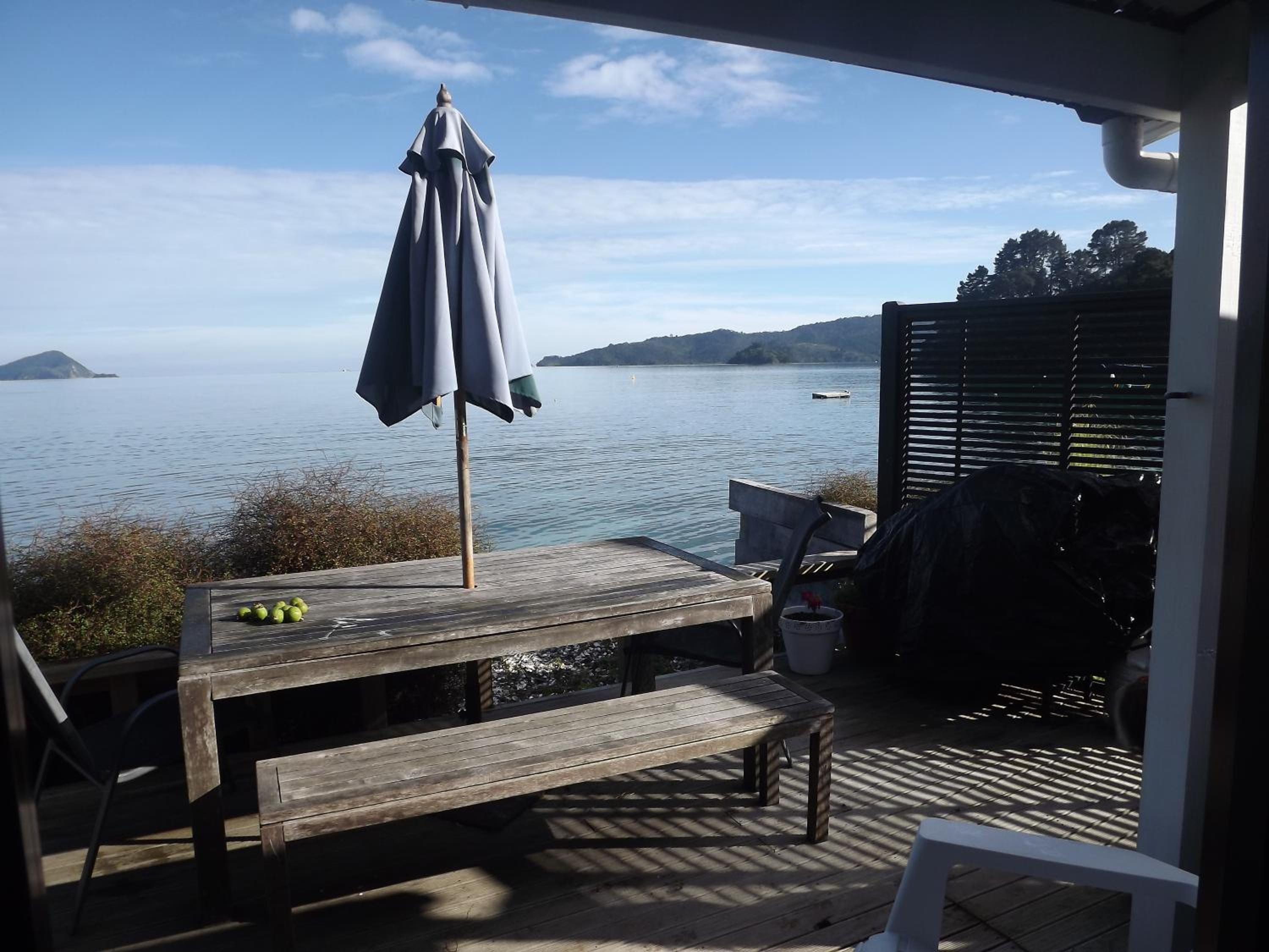 Cabin - Waterfront  photo 3