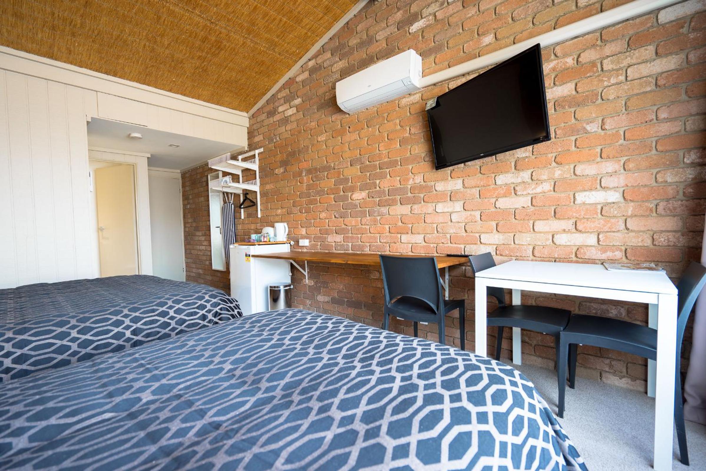 Twin Suite photo 2