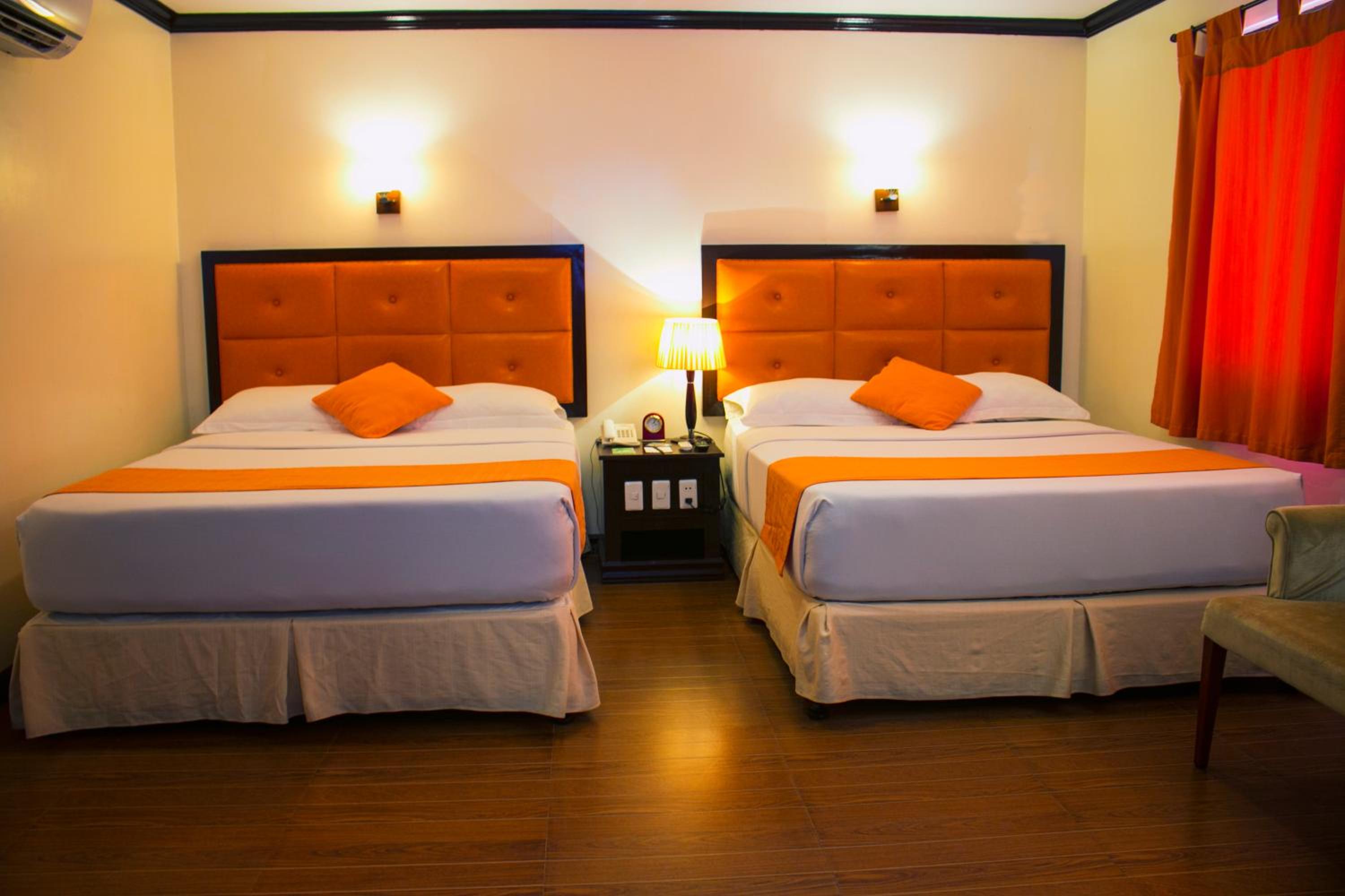East Wing Deluxe  - Photo 5