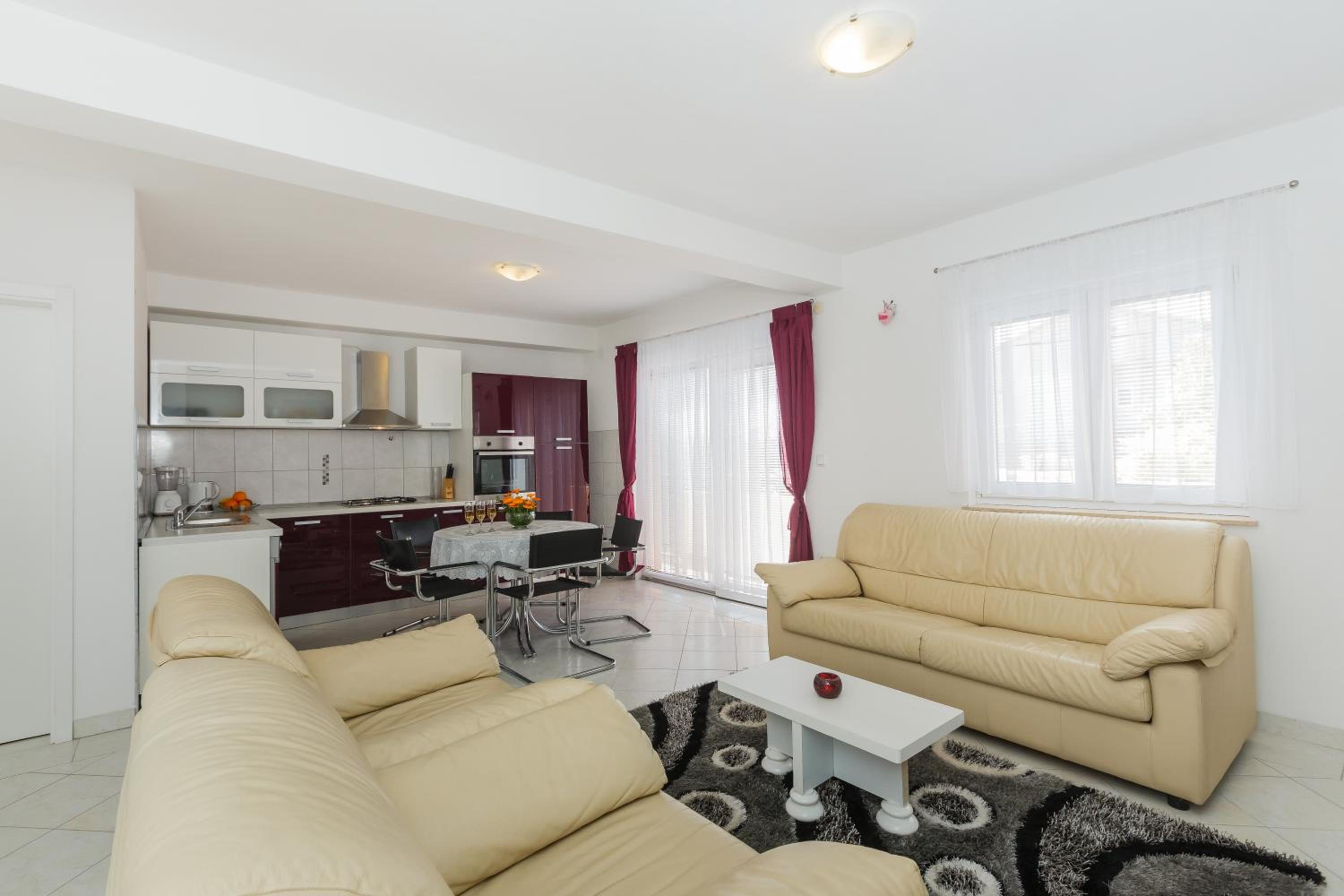 Two-Bedroom Apartment - Photo 9