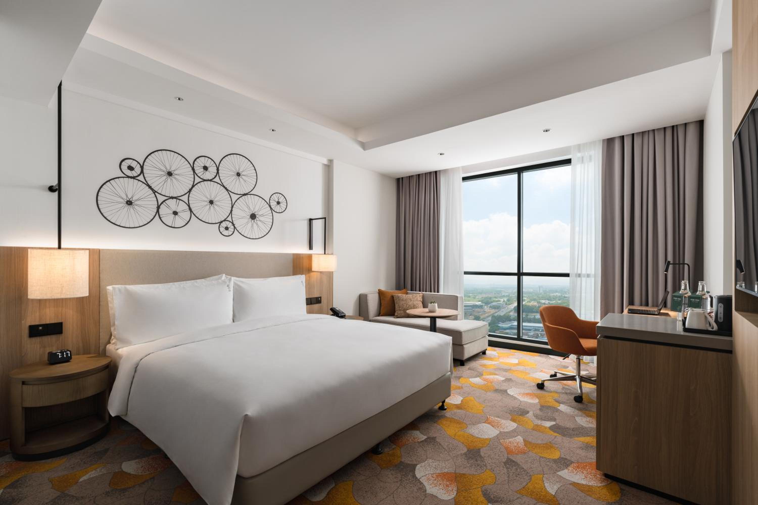 Premium King Room