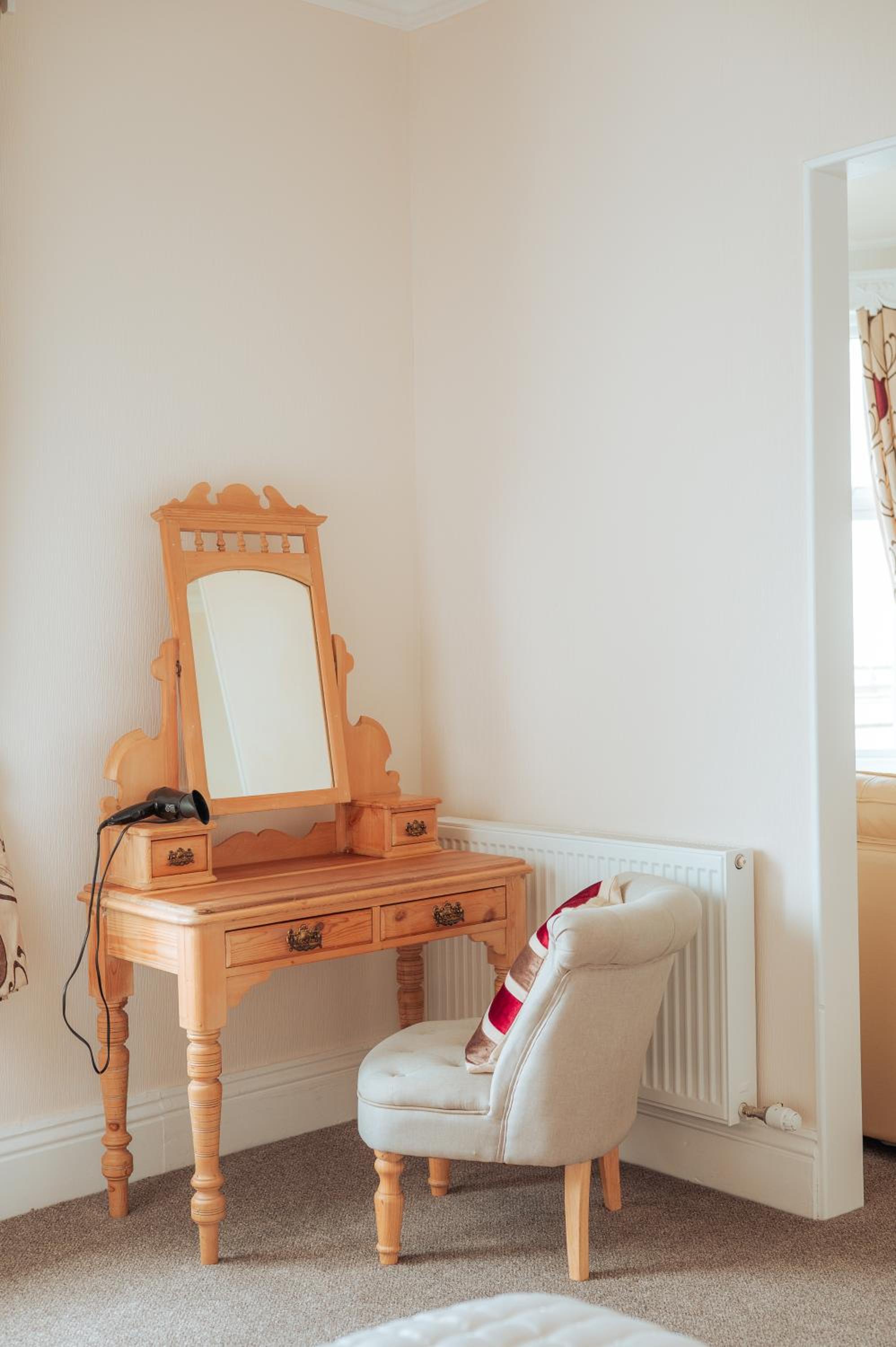 Deluxe Suite with Sea View photo 1
