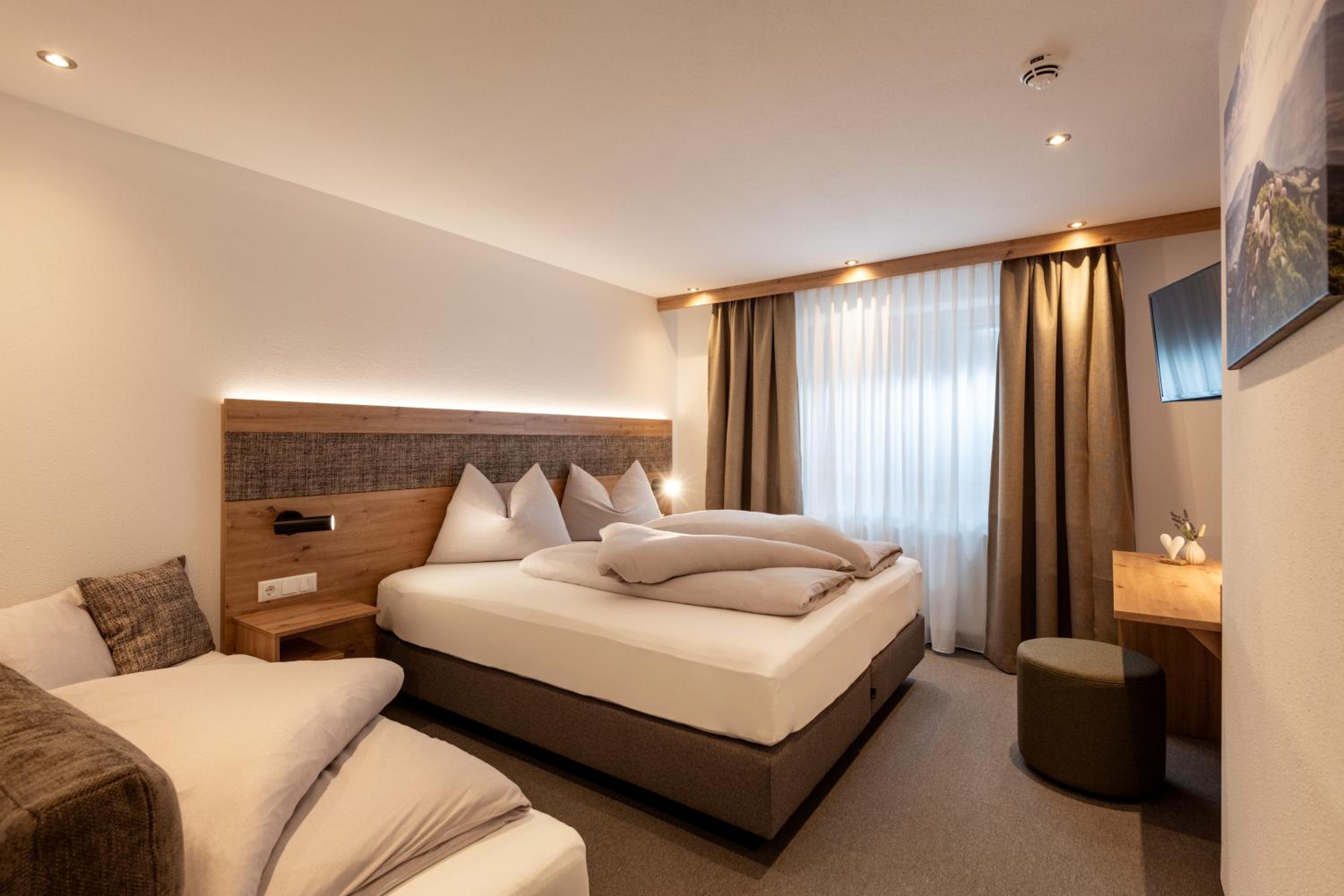 Triple Room - Photo 1