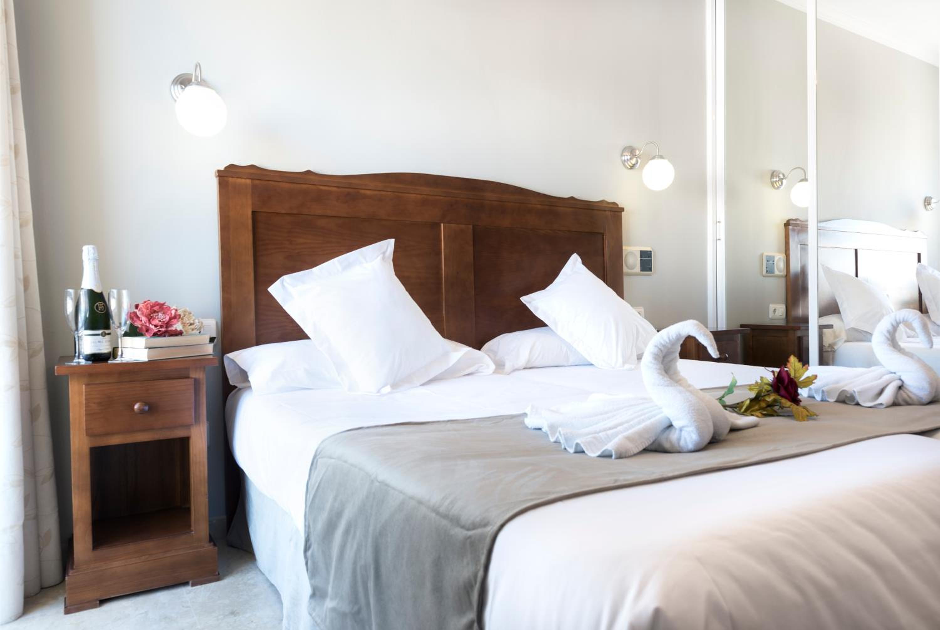 Budget Double or Twin Room - Photo 3