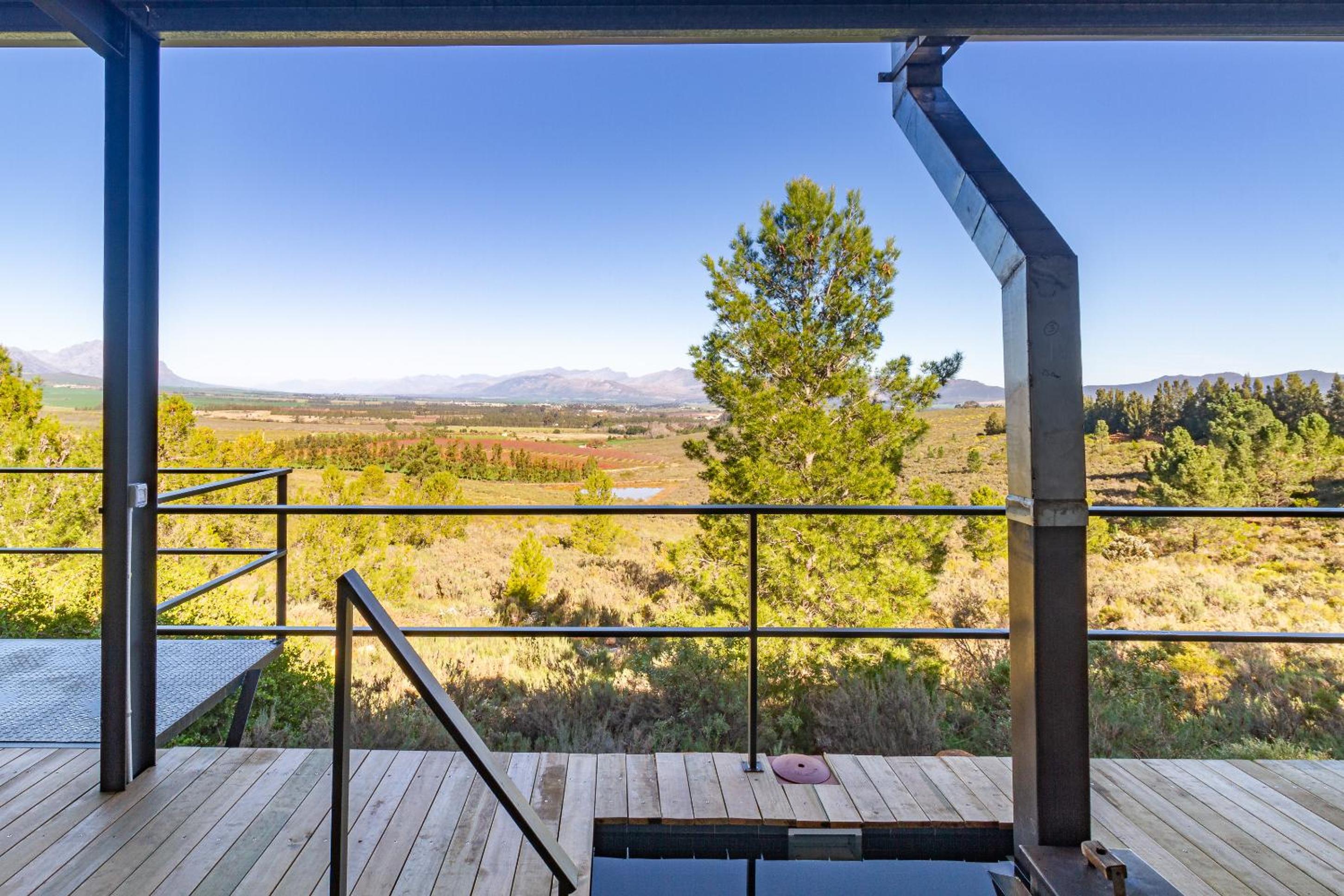King Room with Mountain View photo 1