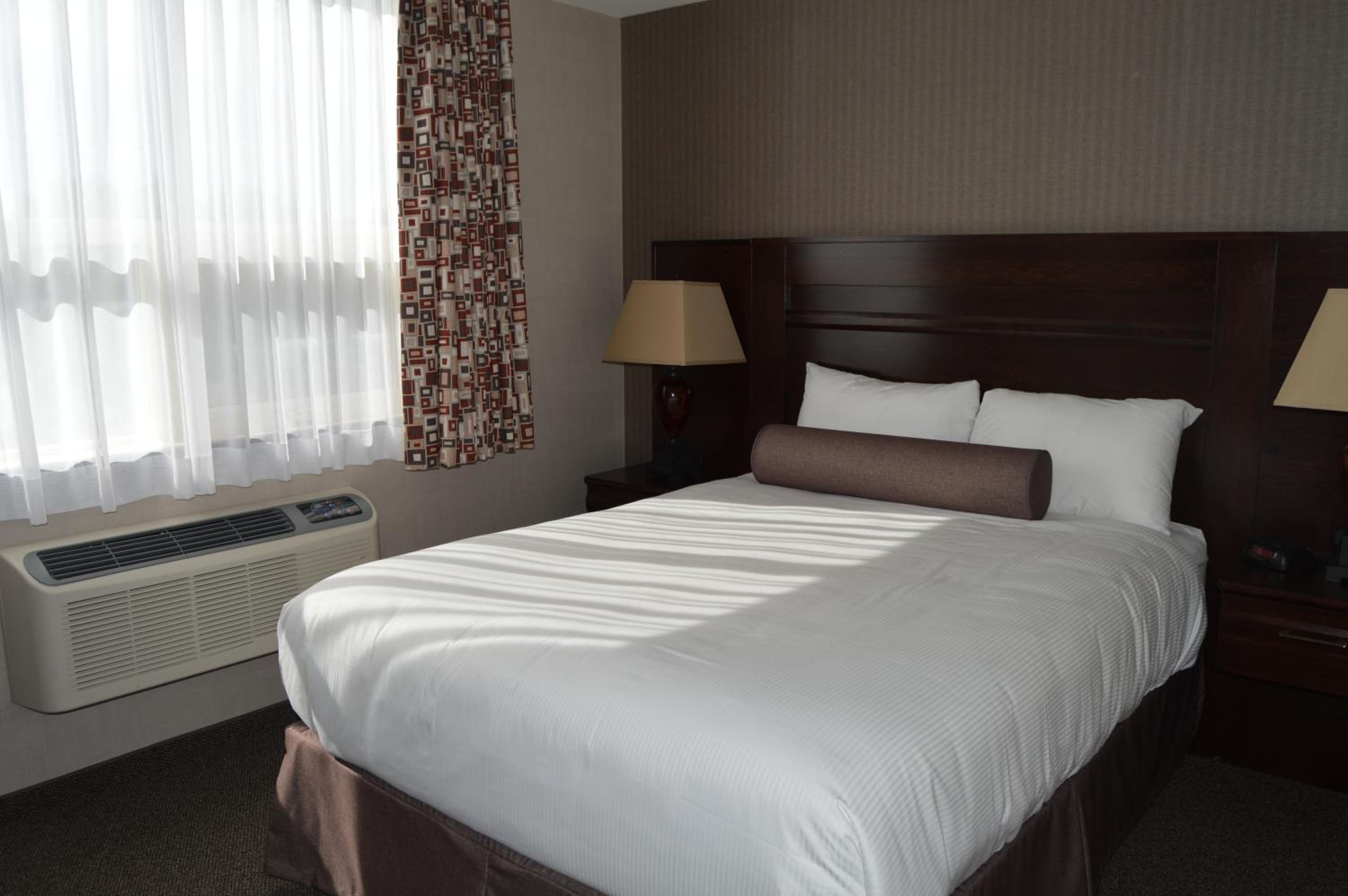 Deluxe Suite - Photo 1