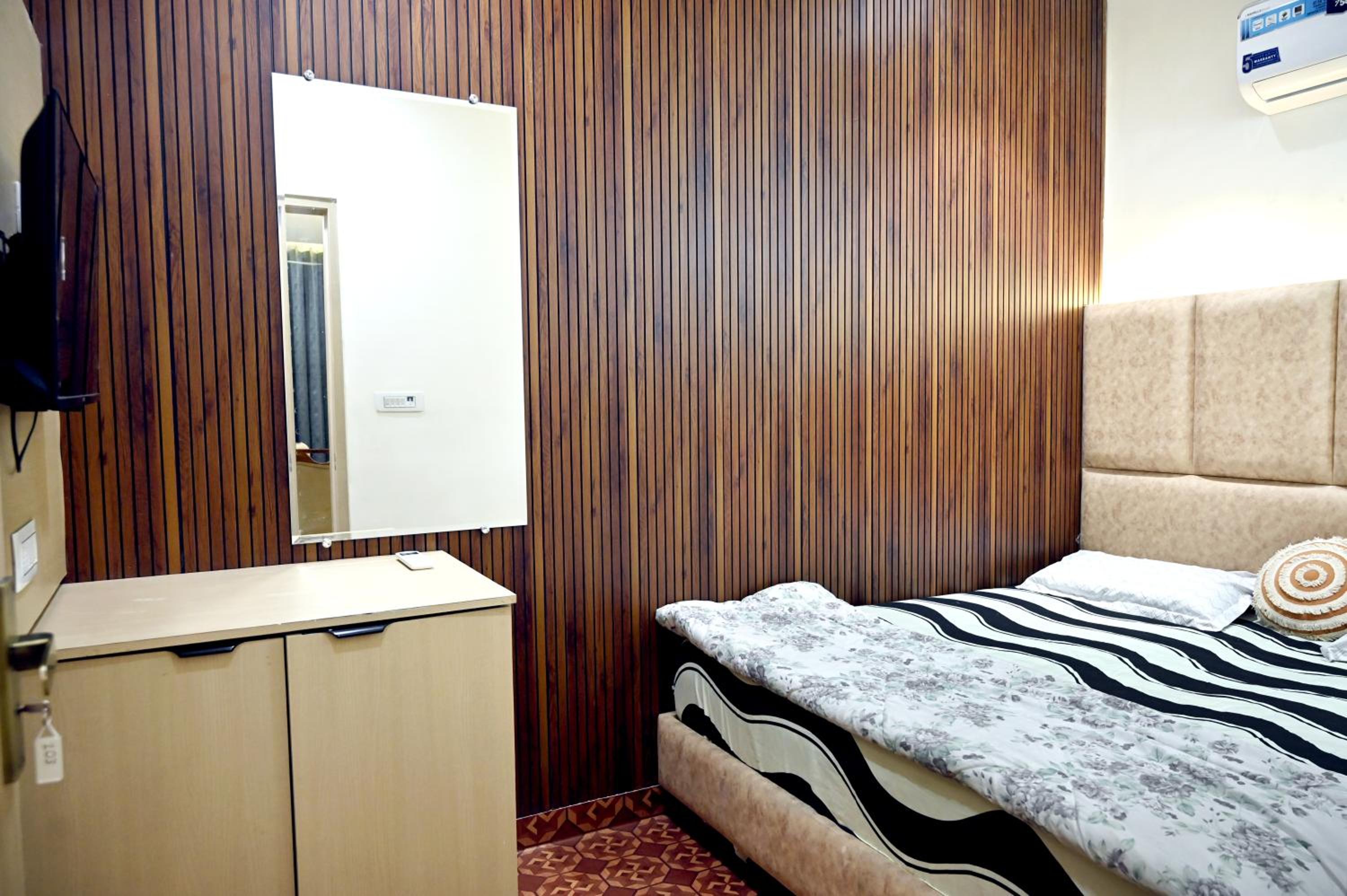 Deluxe Villa