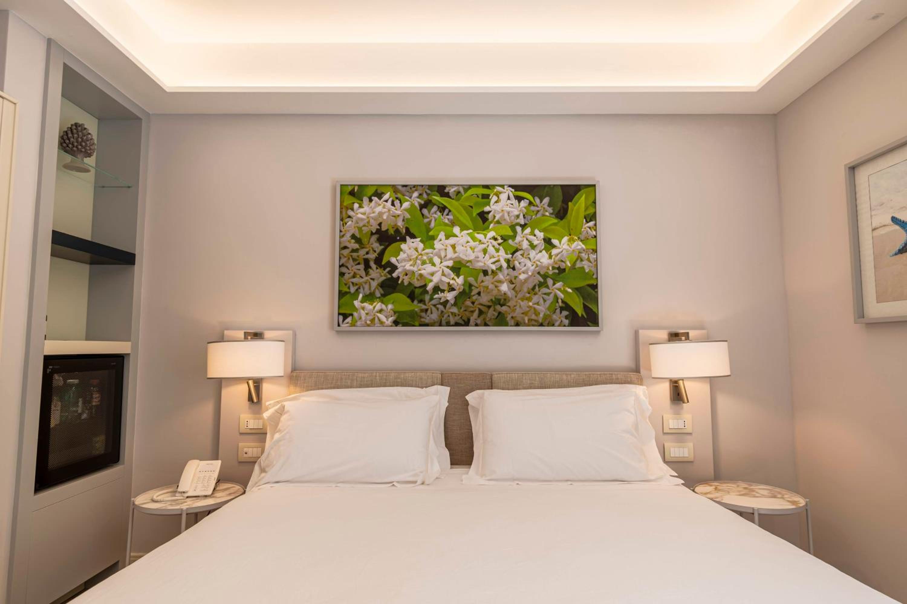 Queen Room with Garden View photo 3