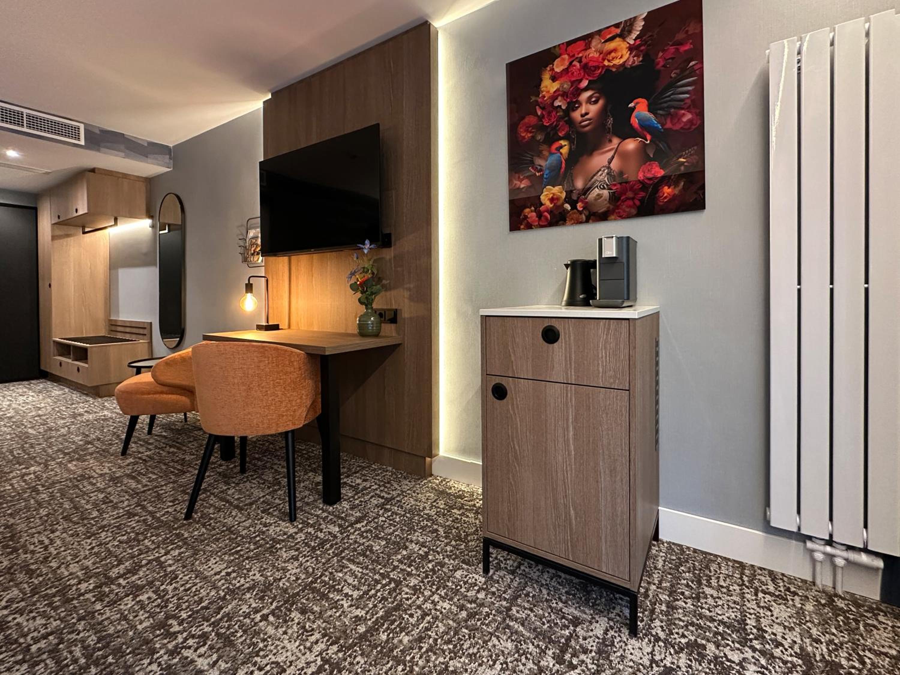 Superior Double or Twin Room photo 2