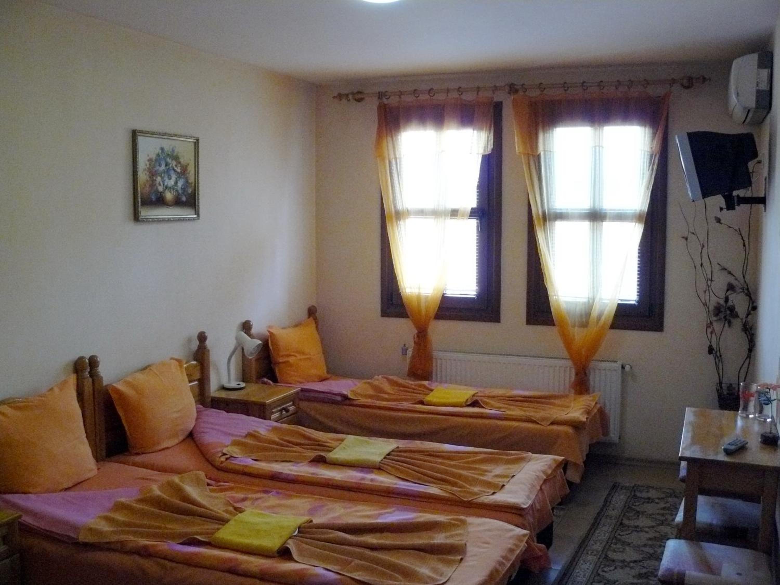 Triple Room photo 2