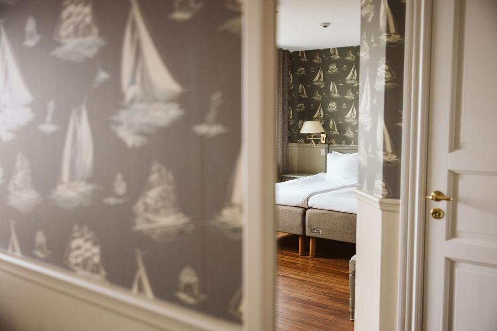 Deluxe Double Room with Terrace and Sea View - Photo 2