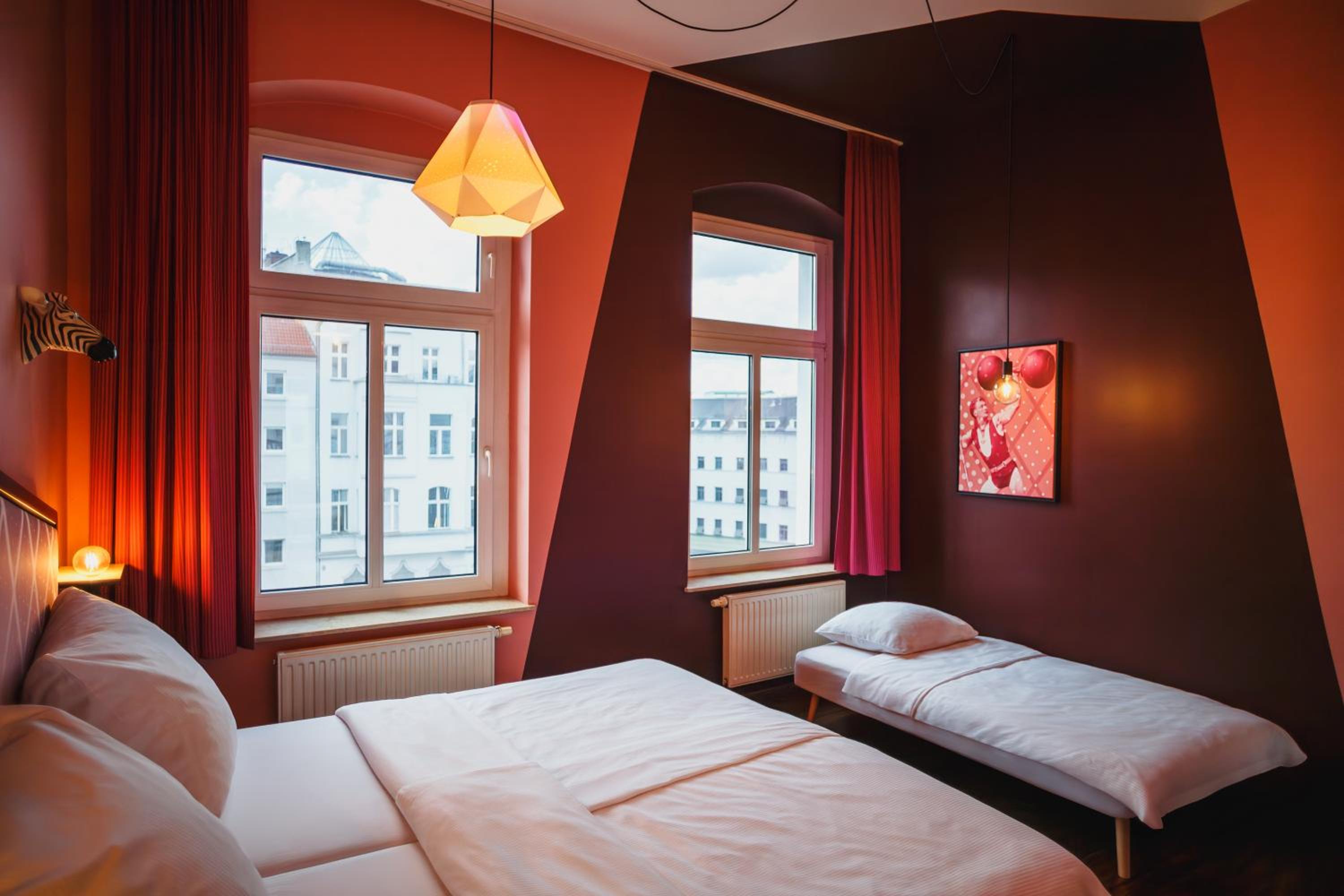 Triple Room with Shared Bathroom photo 2