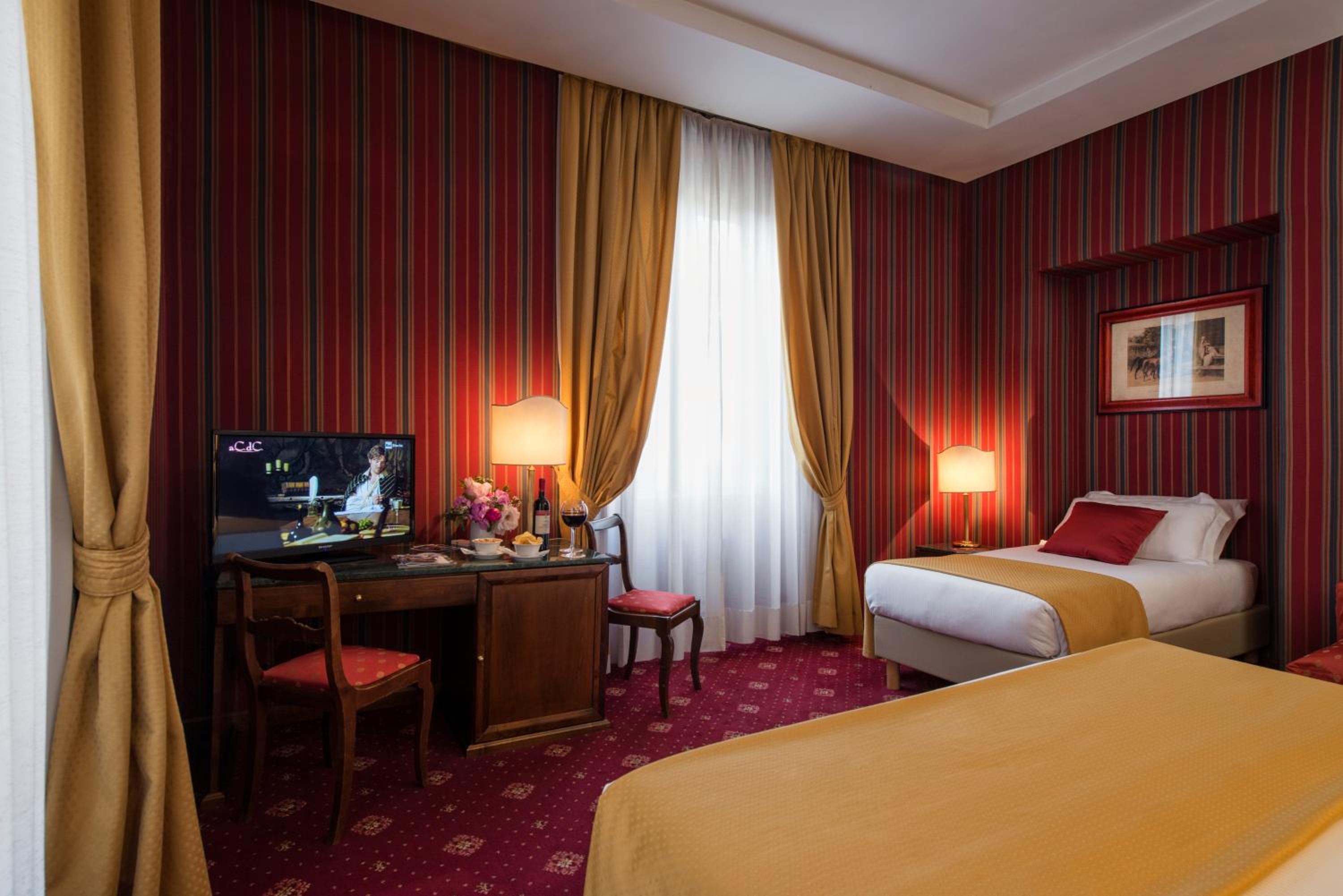 Triple Room photo 2