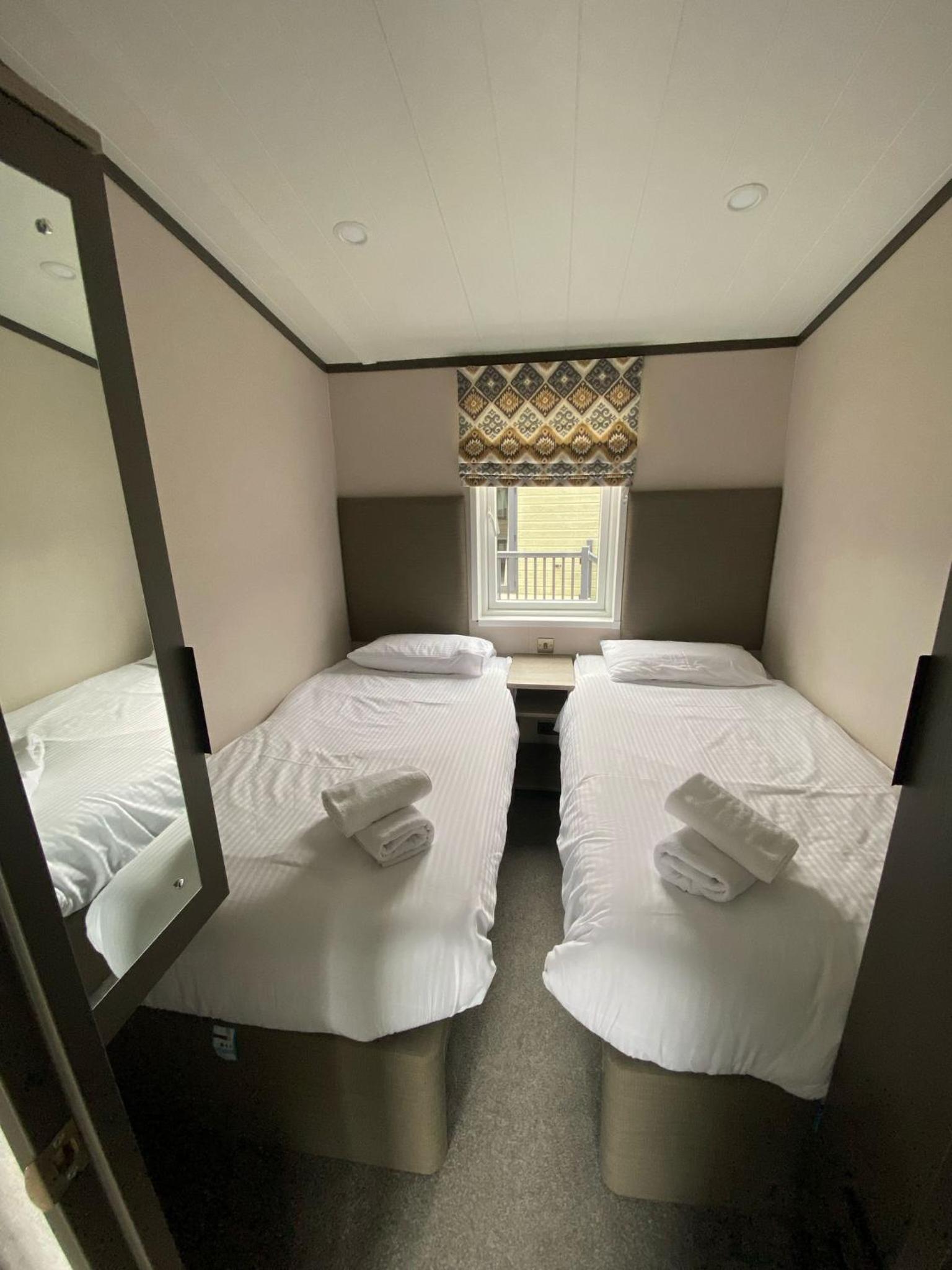 Pet friendly Luxury Lodge – 2 Bed