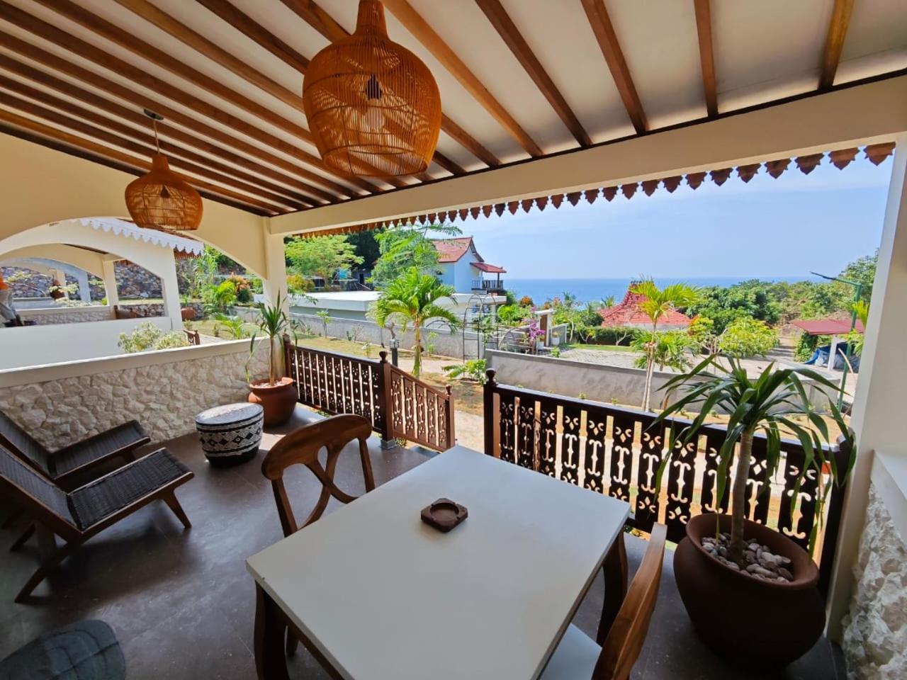 King Suite with Sea View