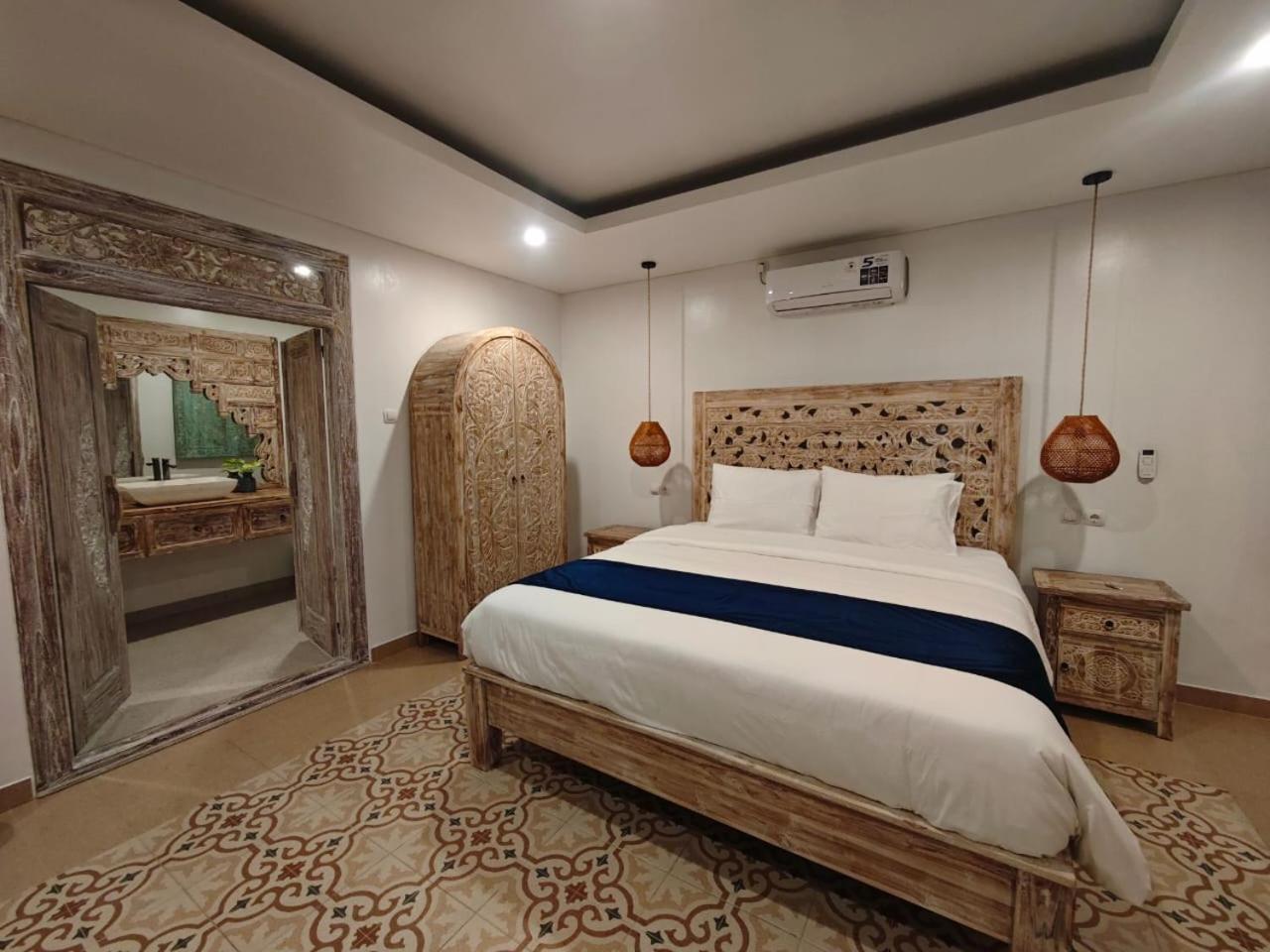King Suite with Sea View