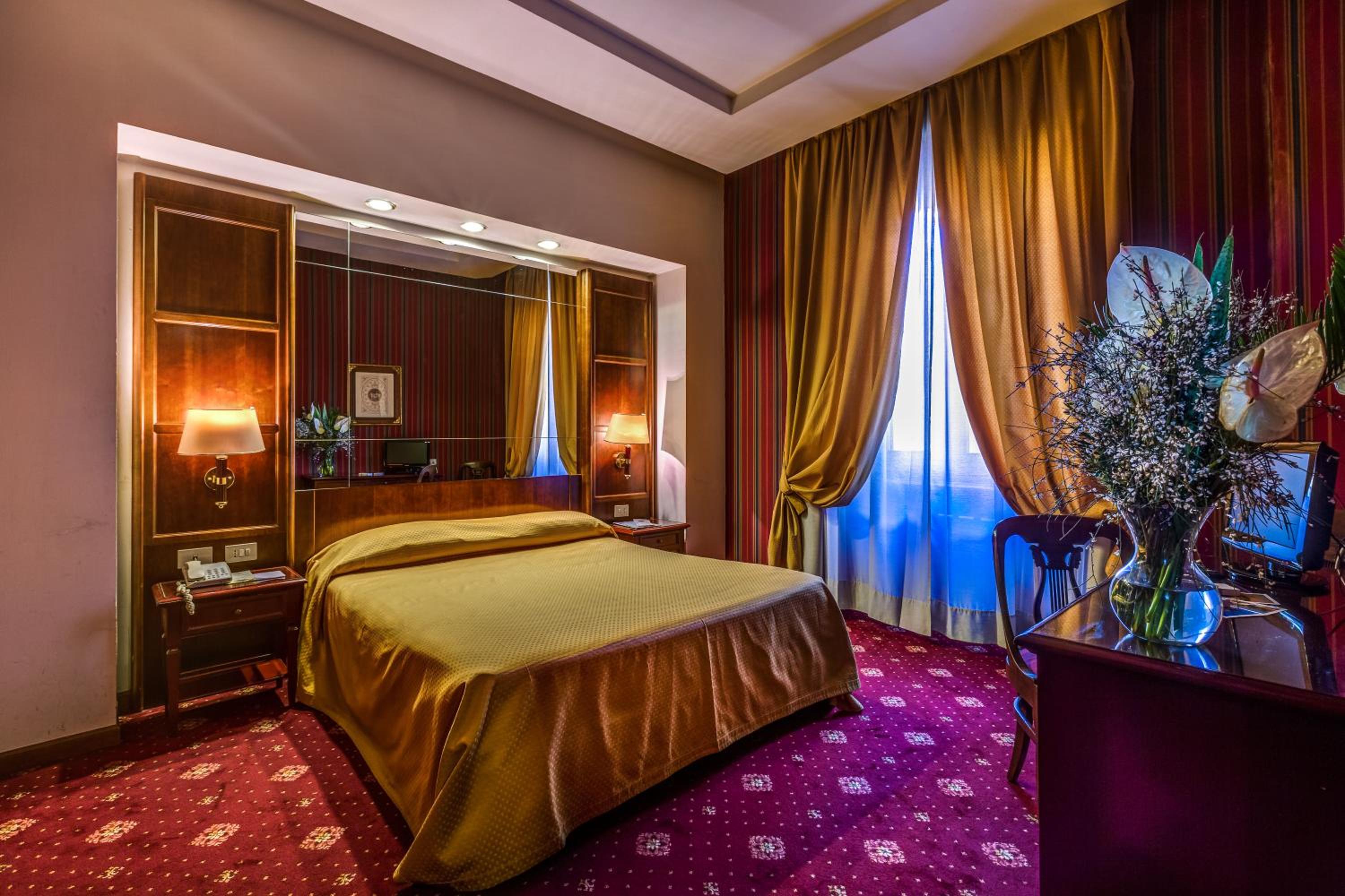 Superior Double or Twin Room photo 1