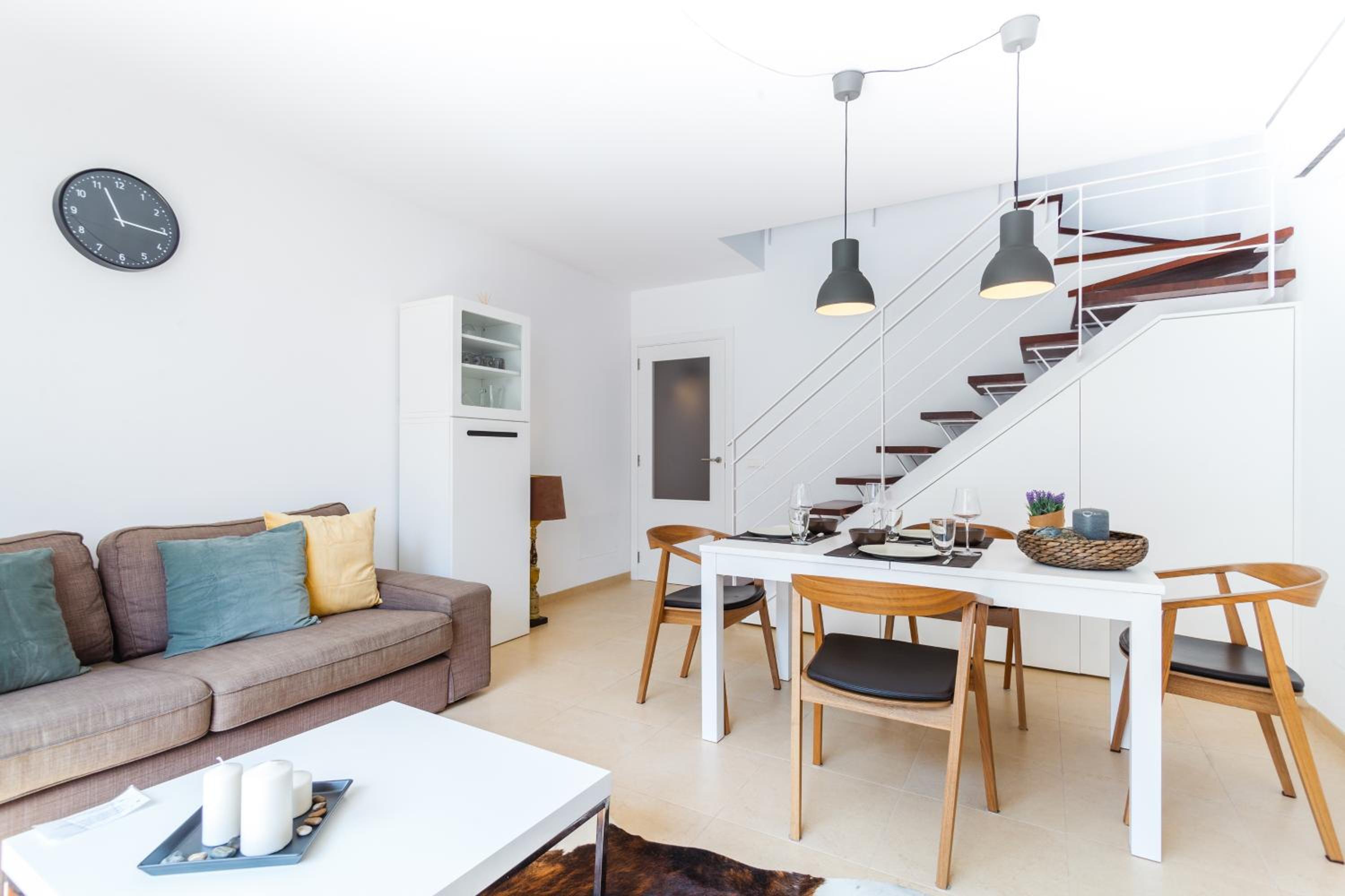 Three-Bedroom House photo 2
