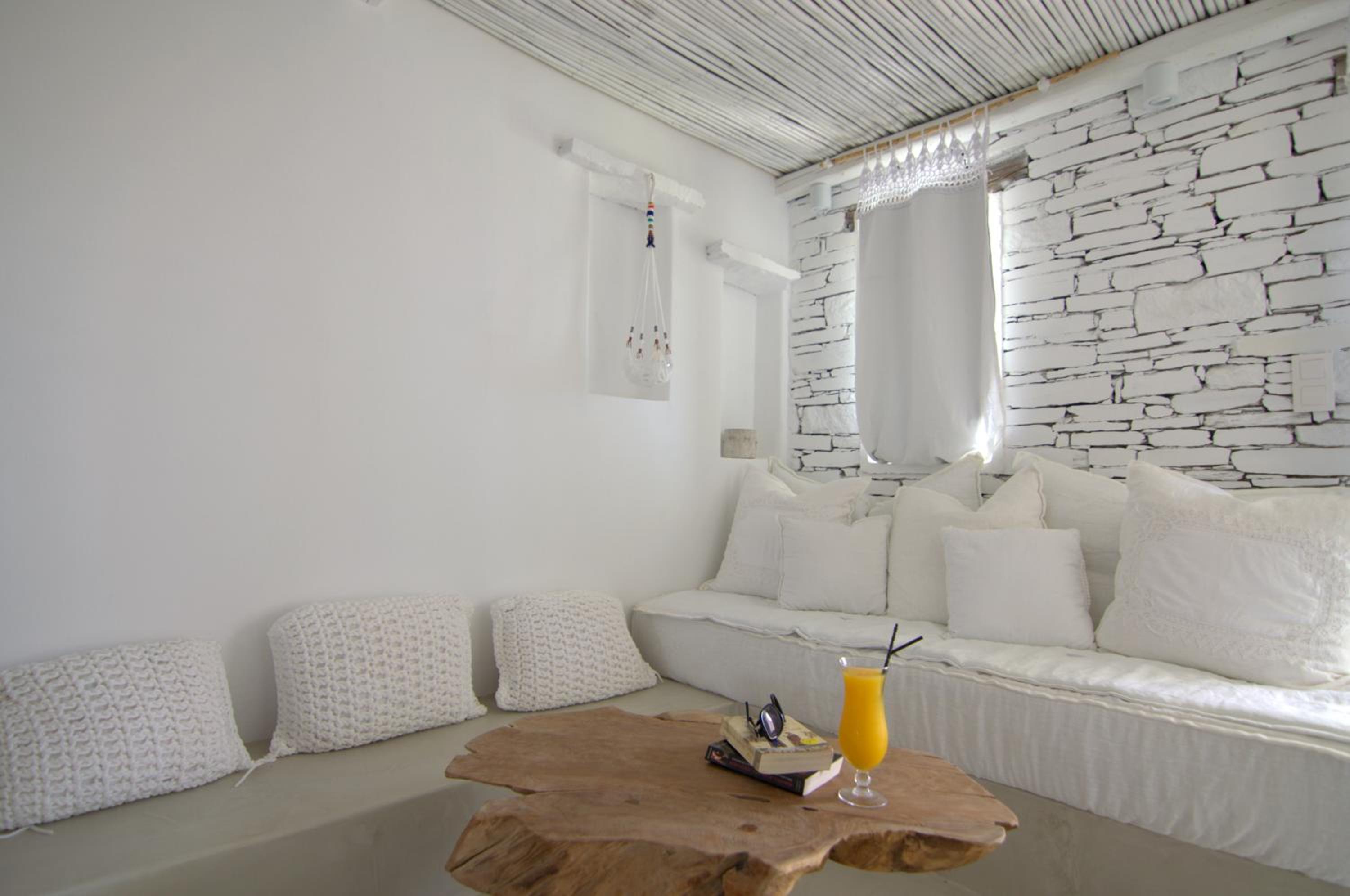 Junior Suite with Sea View - Photo 23