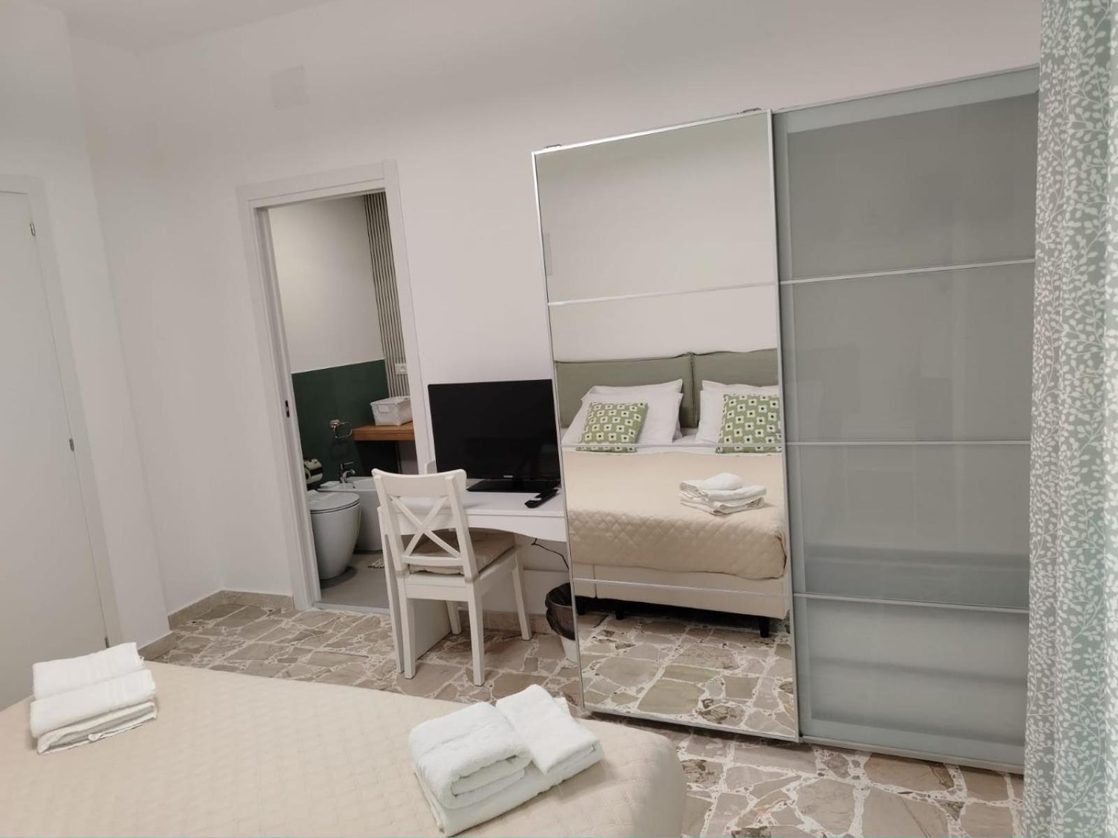 Superior Double or Twin Room with Garden View - Photo 2