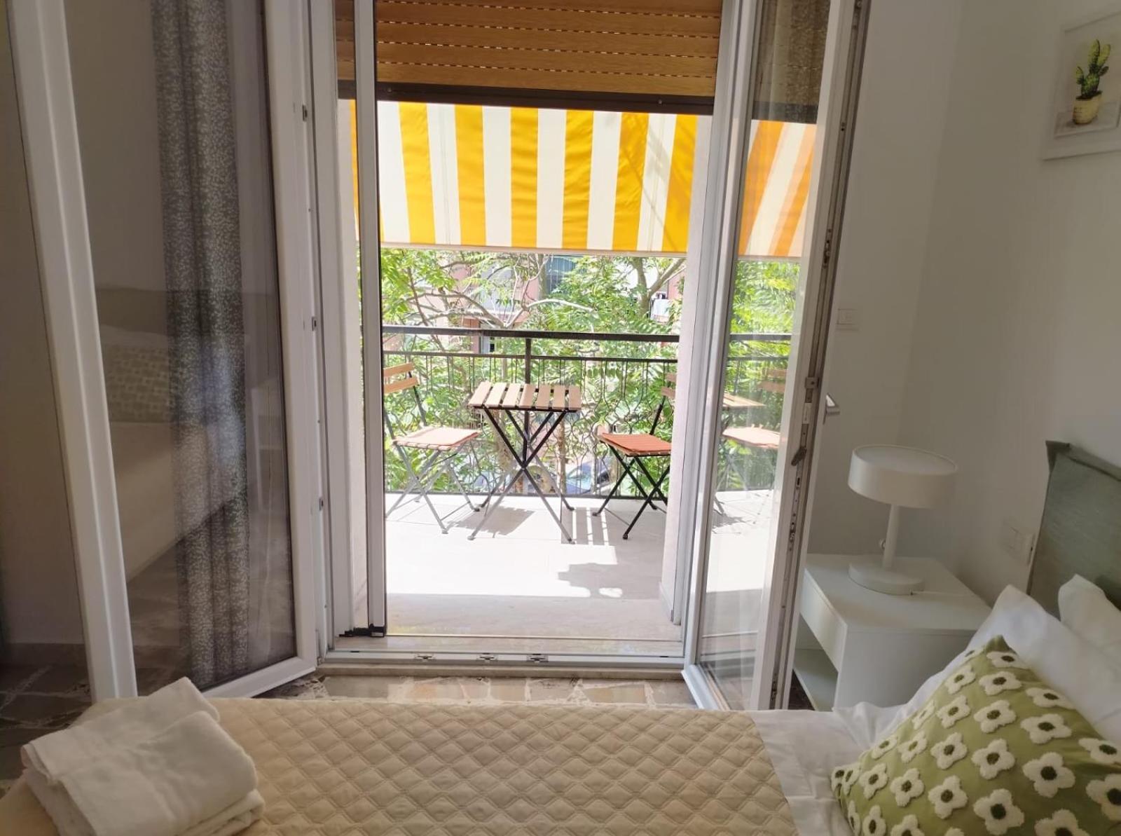 Superior Double or Twin Room with Garden View - Photo 4