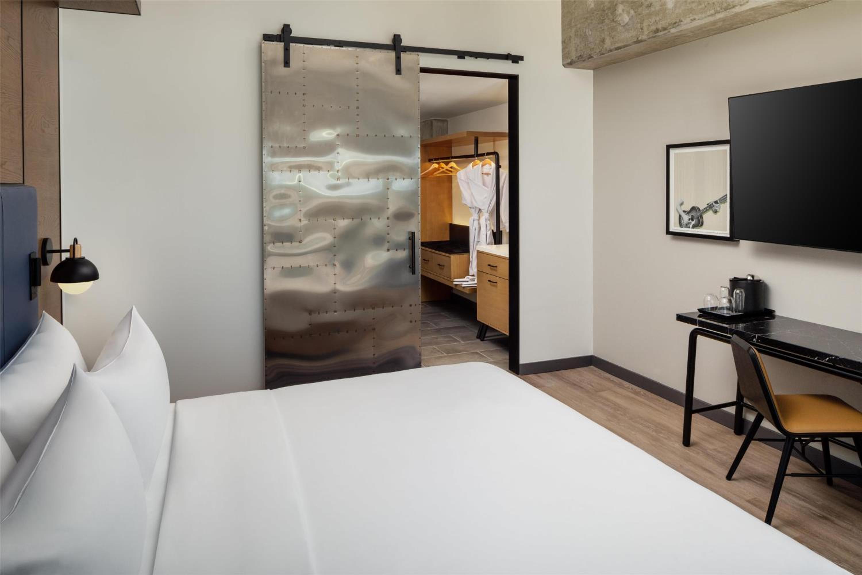 King Room - Photo 5